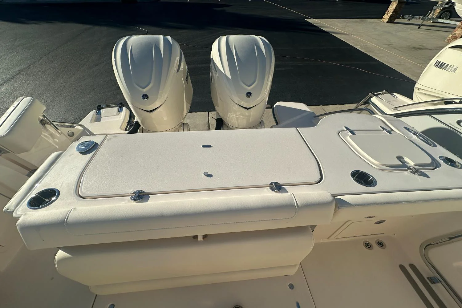 2026 Grady-White Freedom 325 Image Thumbnail #5