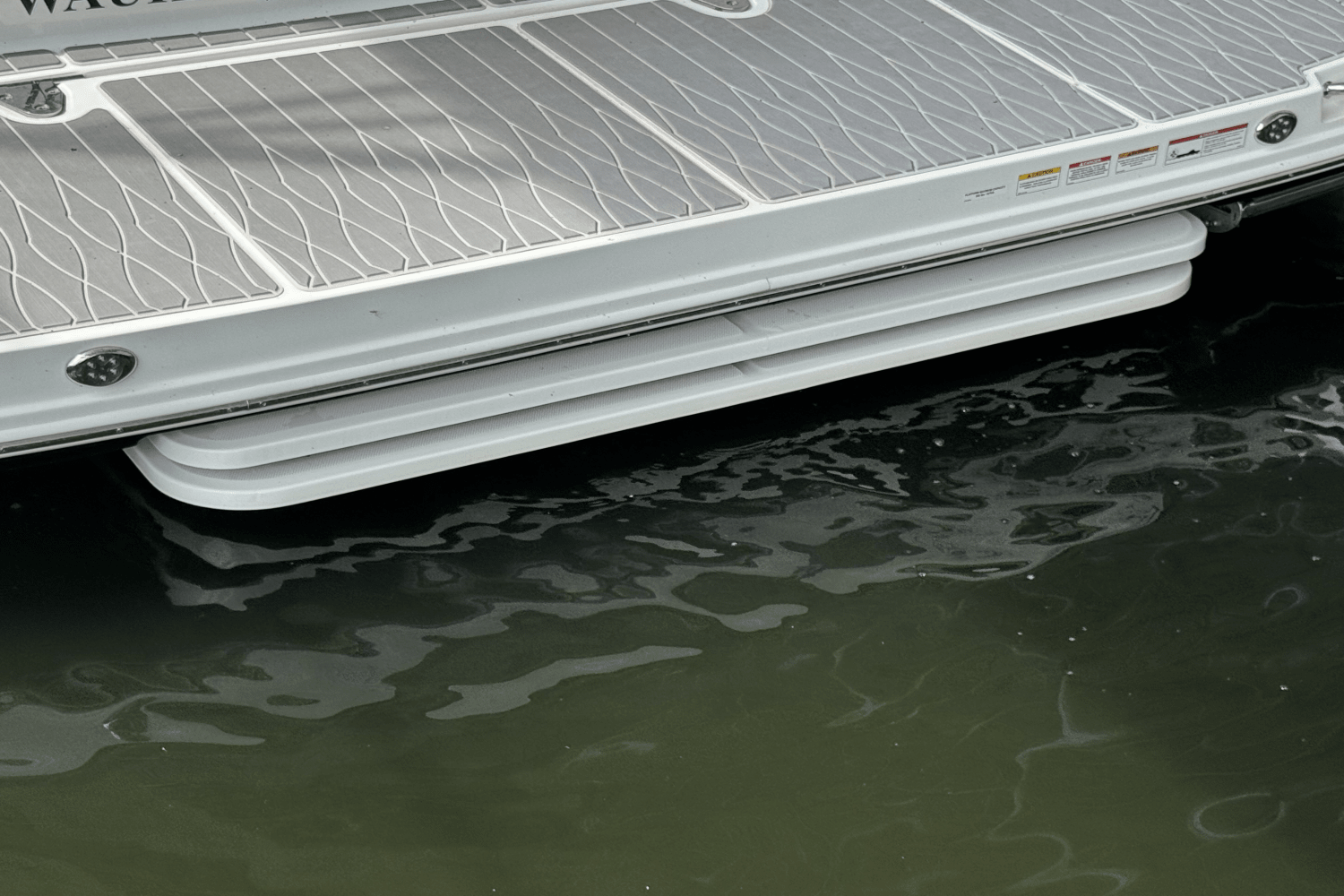 2024 Sea Ray Sundancer 370 Image Thumbnail #6