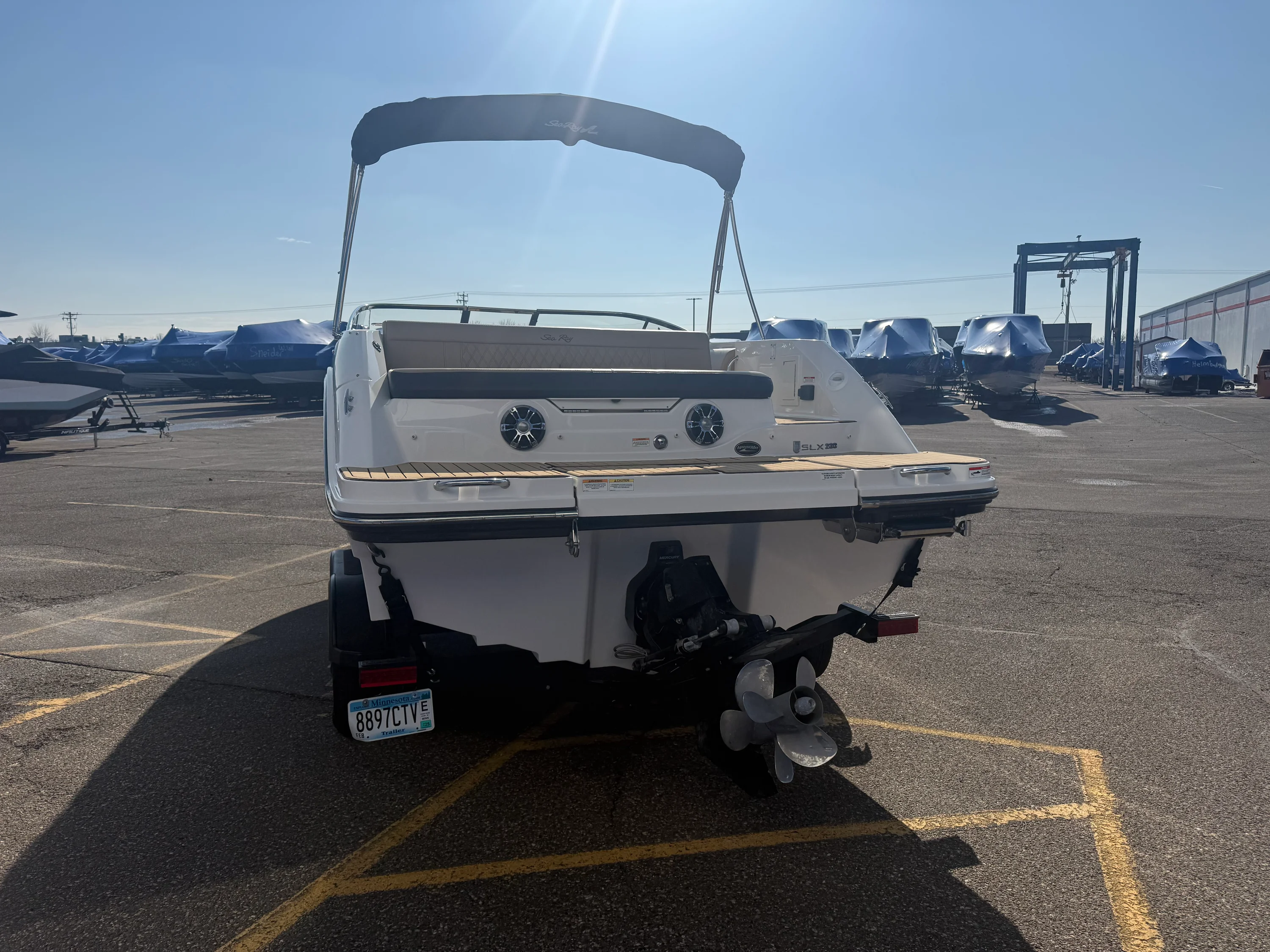 2020 Sea Ray 230 SLX Image Thumbnail #9