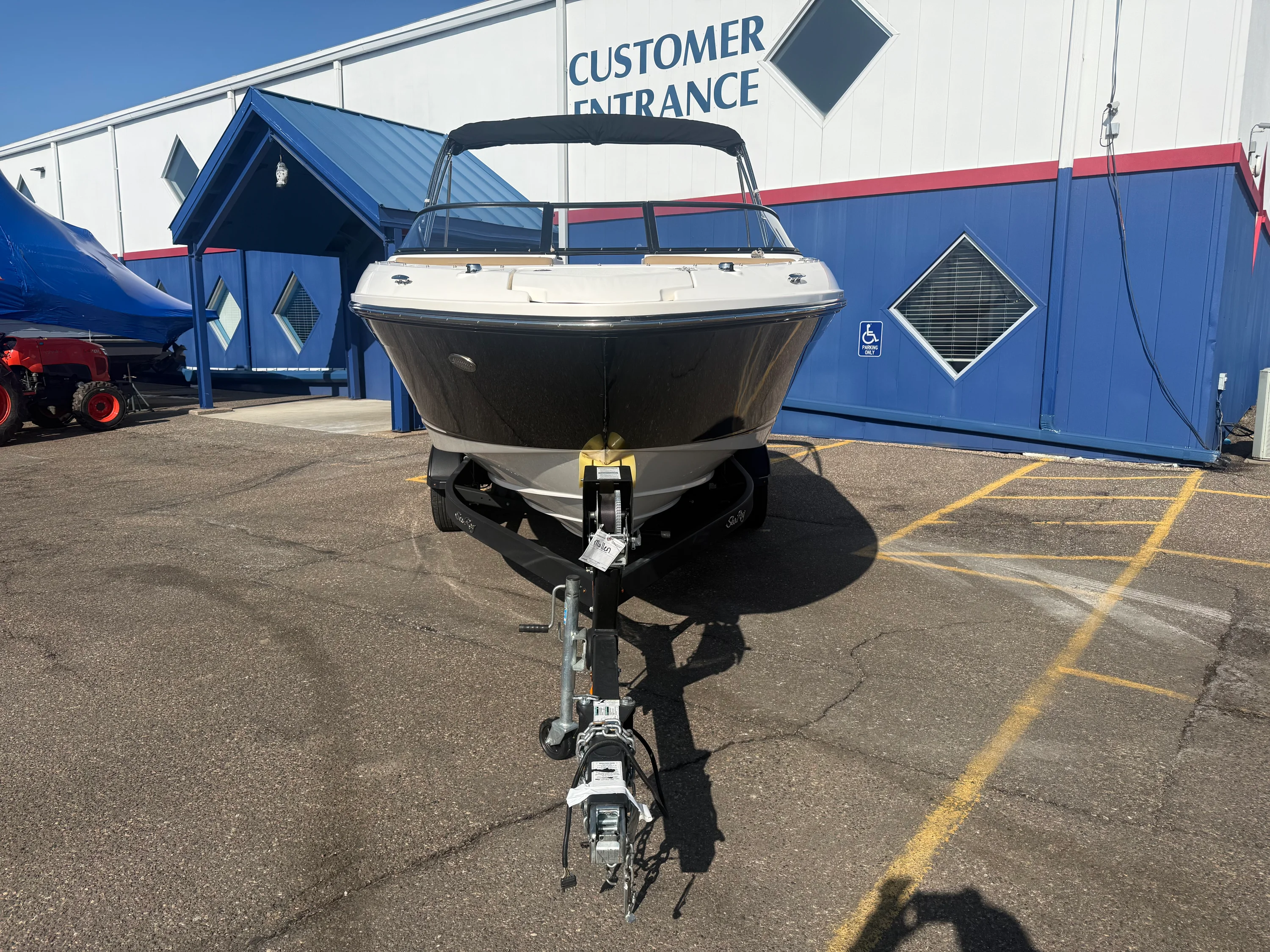 2020 Sea Ray 230 SLX Image Thumbnail #3