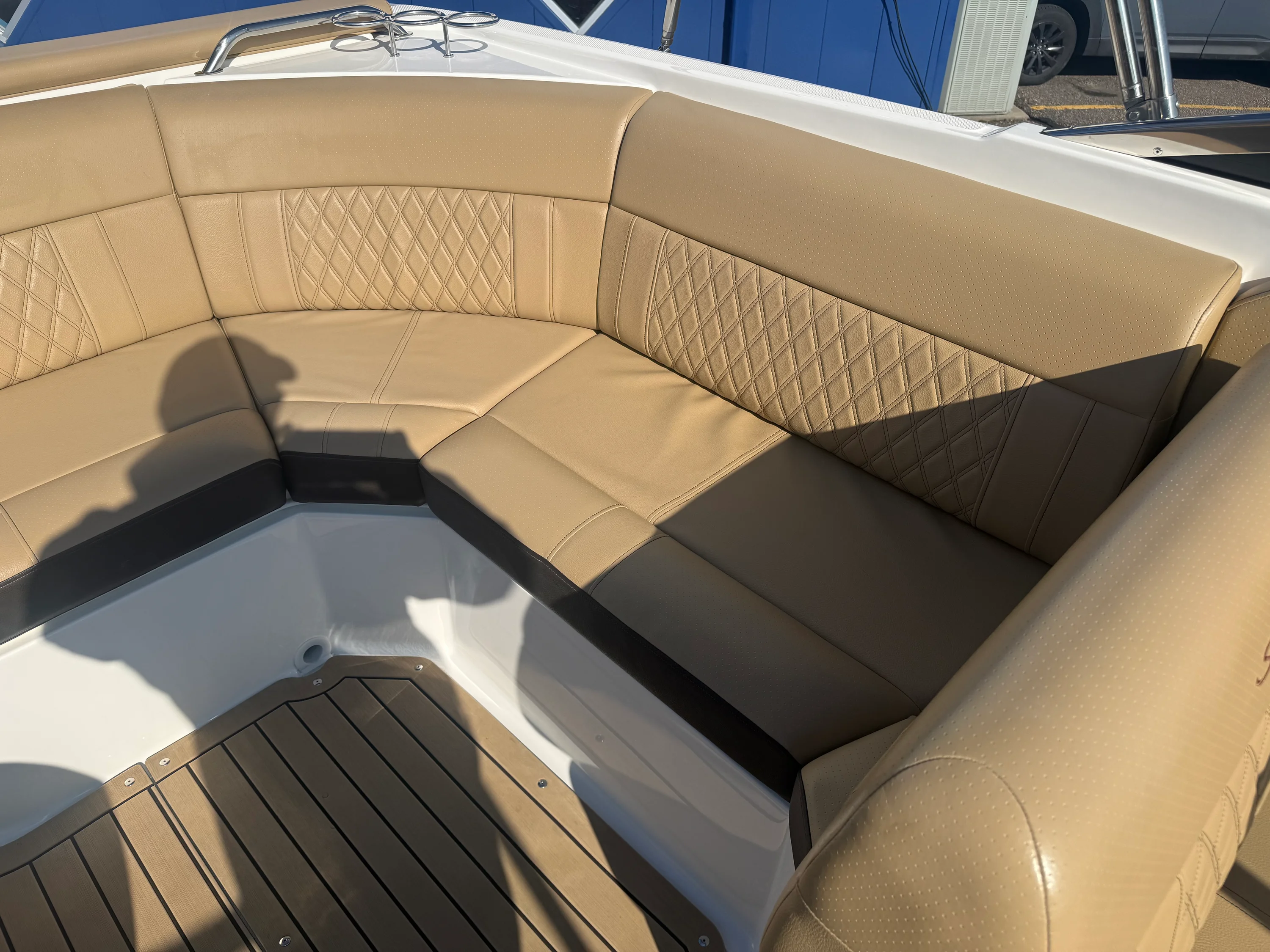 2020 Sea Ray 230 SLX Image Thumbnail #27