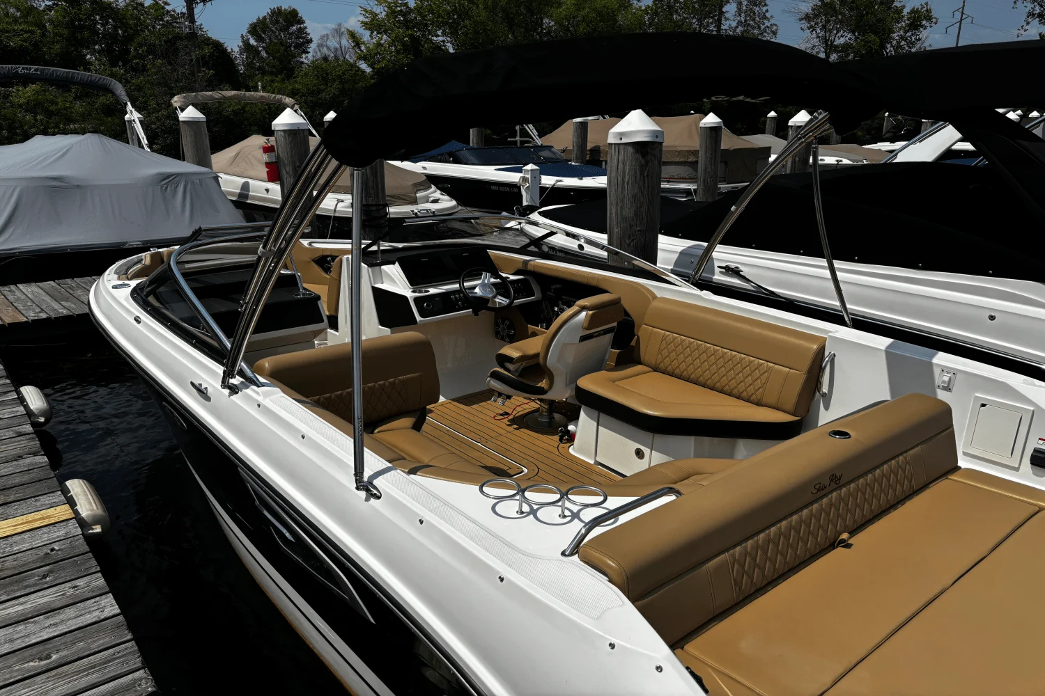 2020 Sea Ray 230 SLX Image Thumbnail #10