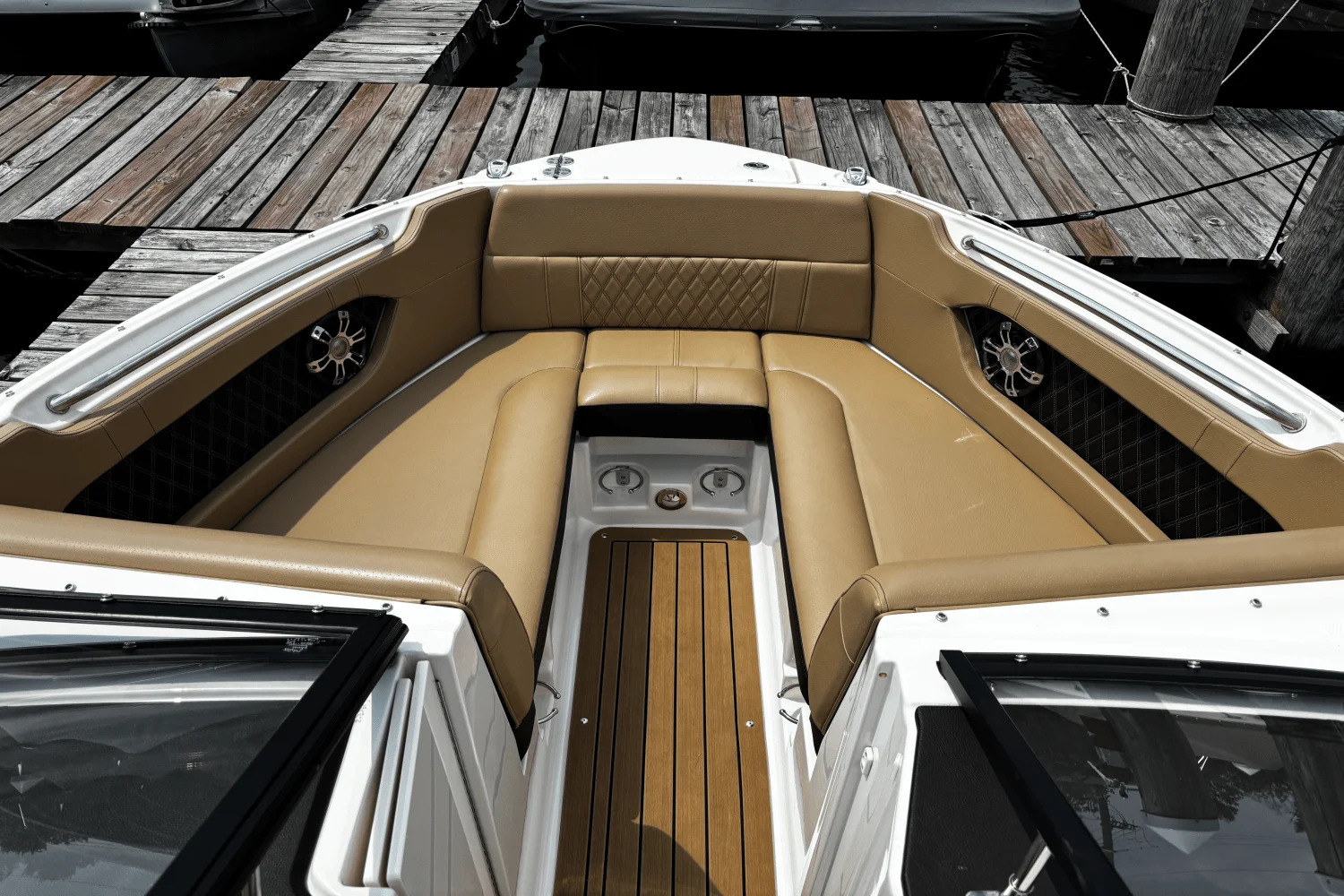 2020 Sea Ray 230 SLX Image Thumbnail #6