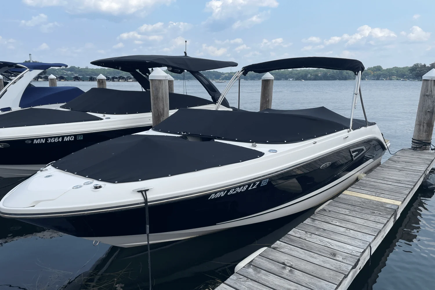 2020 Sea Ray 230 SLX Image Thumbnail #3
