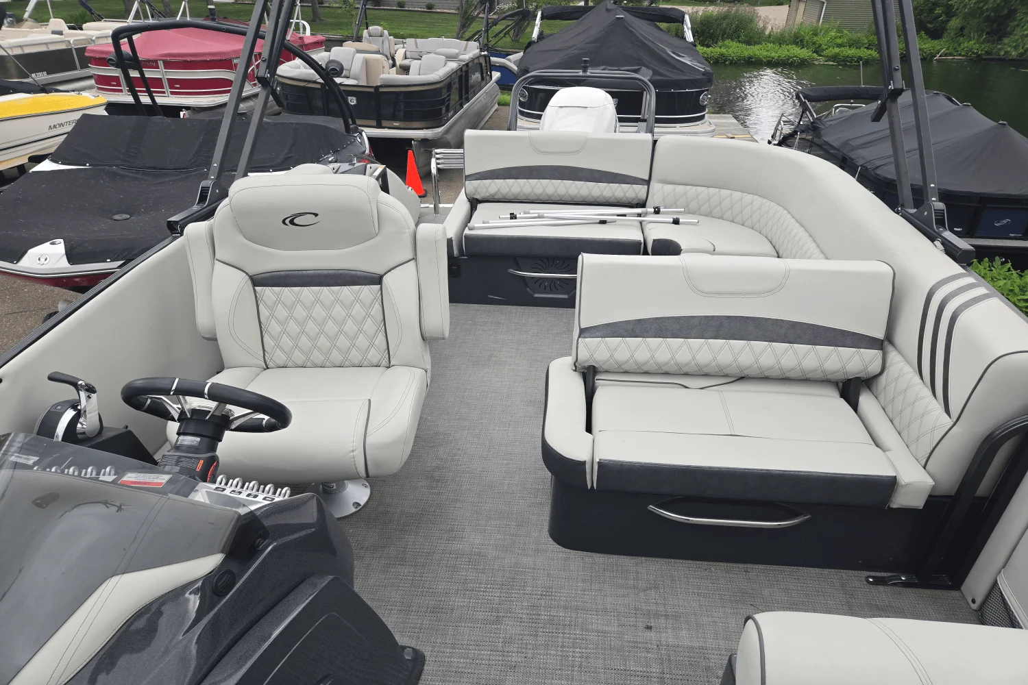 2018 Crest SAVANNAH 250 Image Thumbnail #1