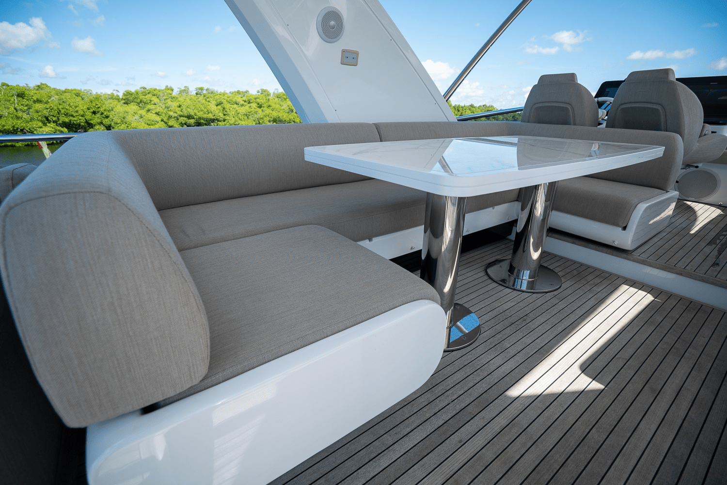 2023 Azimut
                                                             60 FLY Image Thumbnail #46