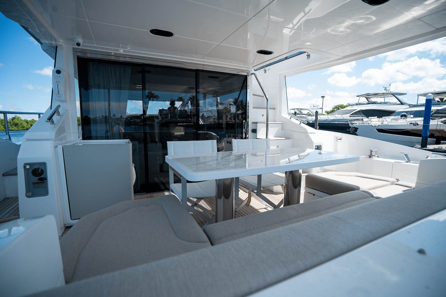 2023 Azimut
                                                             60 FLY Image Thumbnail #7
