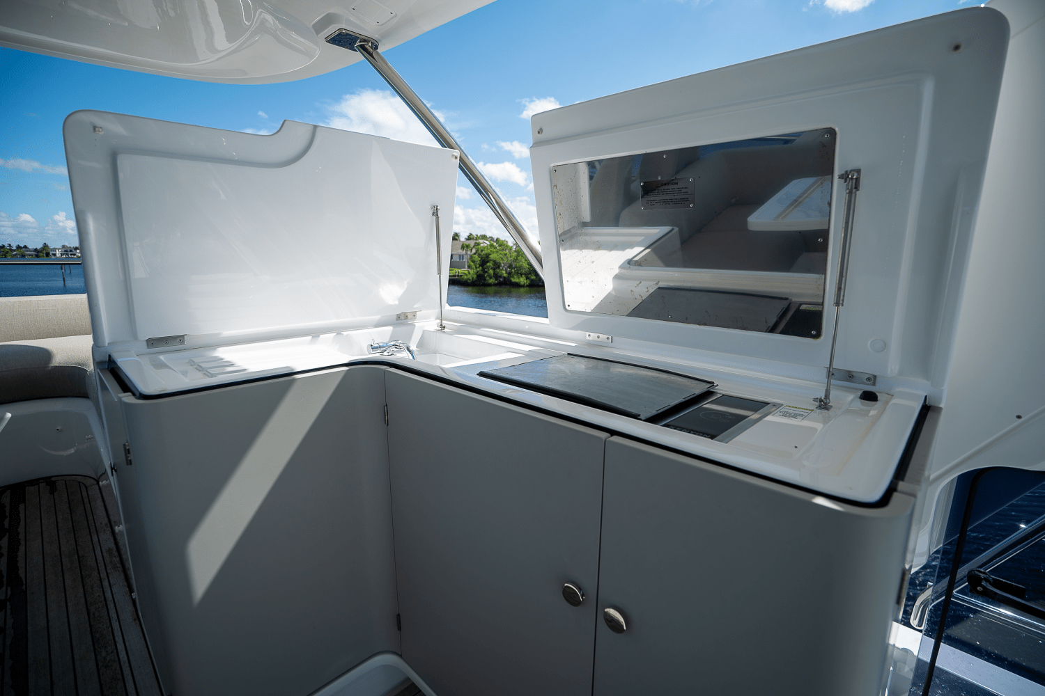 2023 Azimut
                                                             60 FLY Image Thumbnail #51