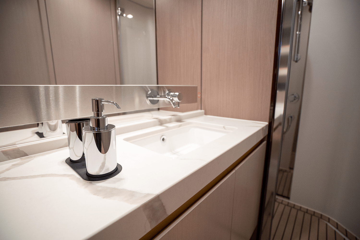 2023 Azimut
                                                             60 FLY Image Thumbnail #80