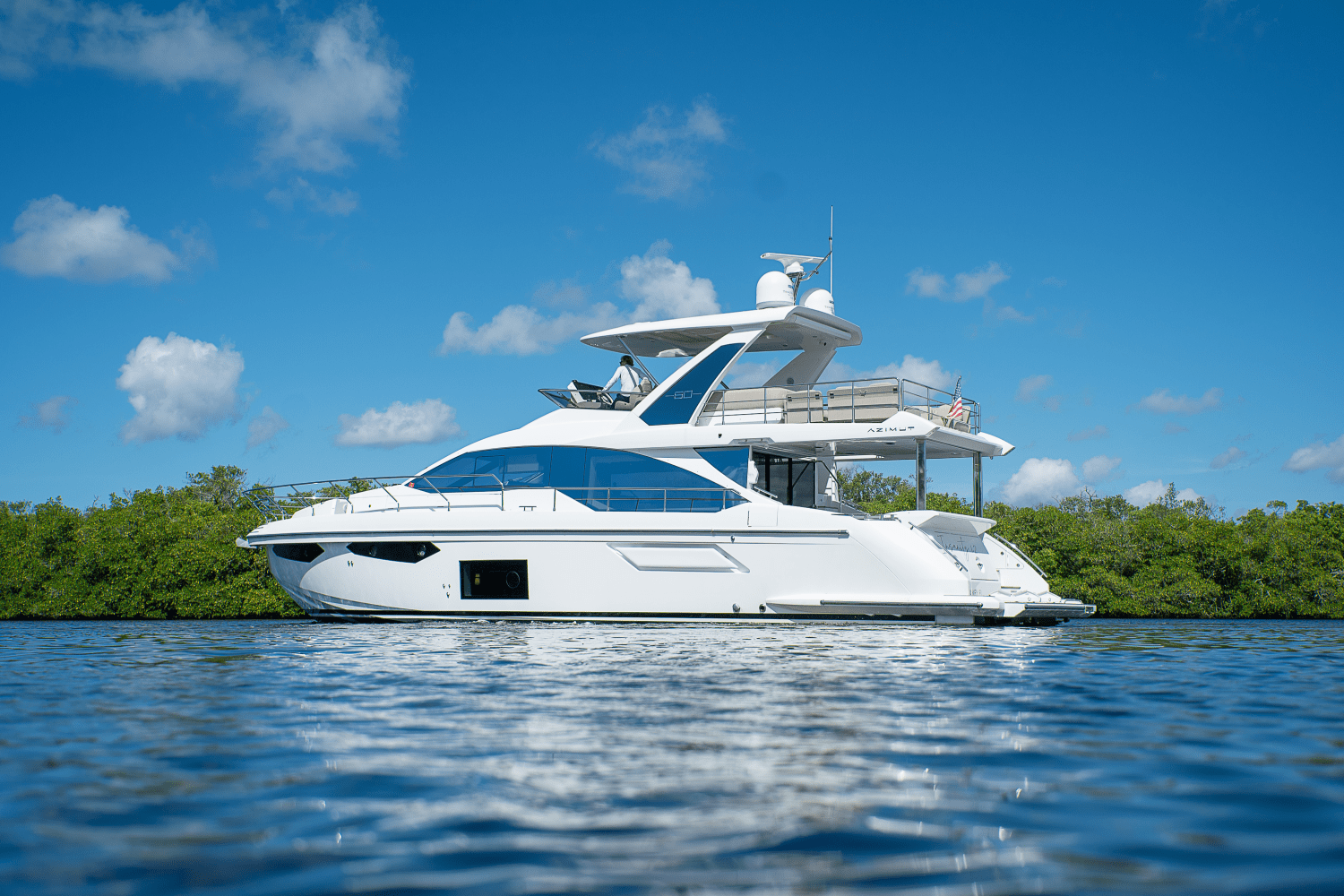 2023 Azimut
                                                             60 FLY Image Thumbnail #1