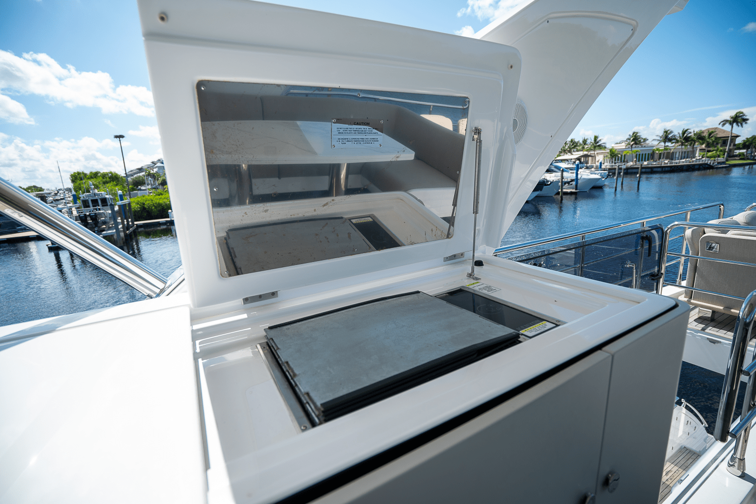 2023 Azimut
                                                             60 FLY Image Thumbnail #49
