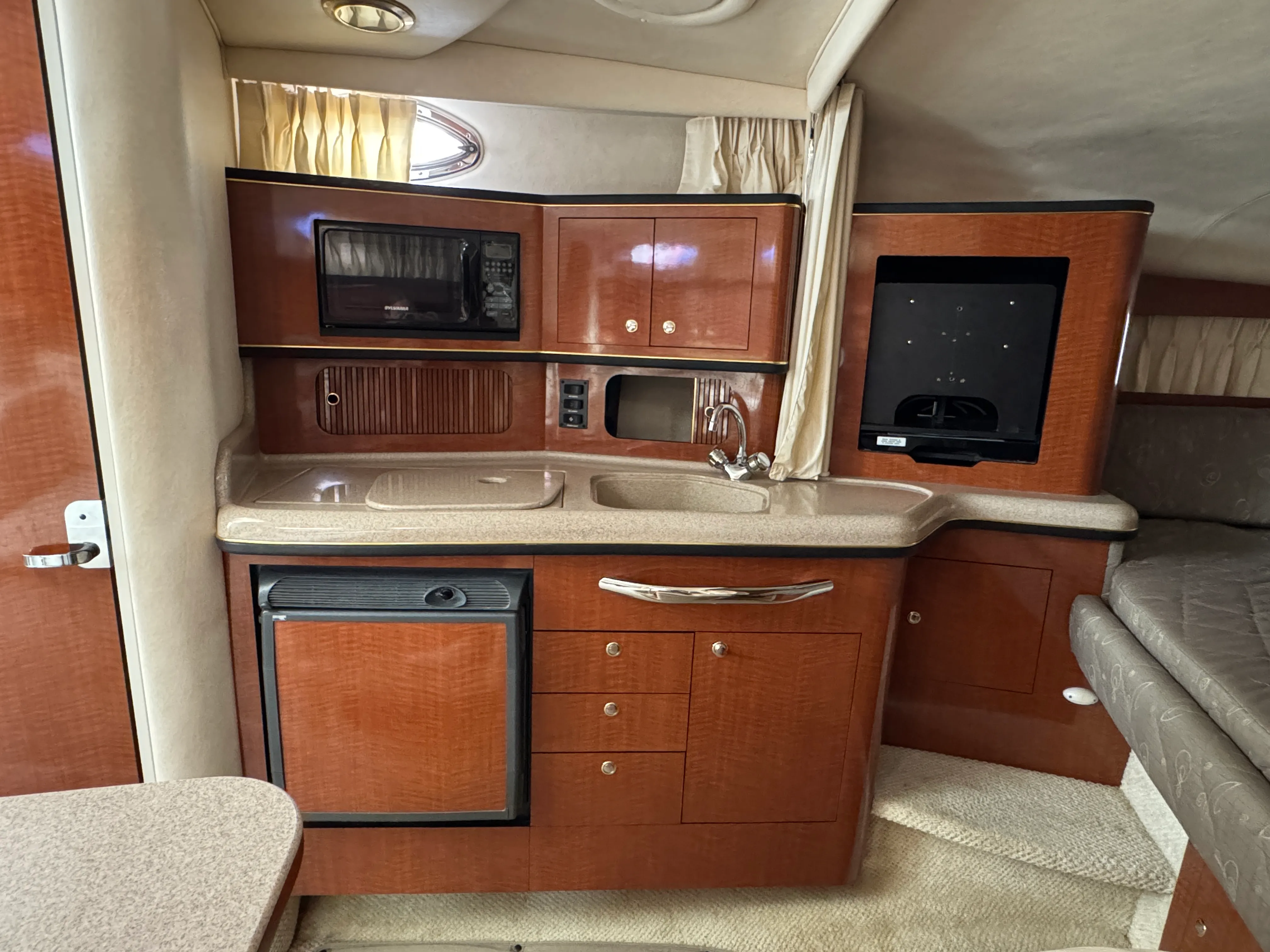 2002 Sea Ray 300 SUNDANCER Image Thumbnail #34