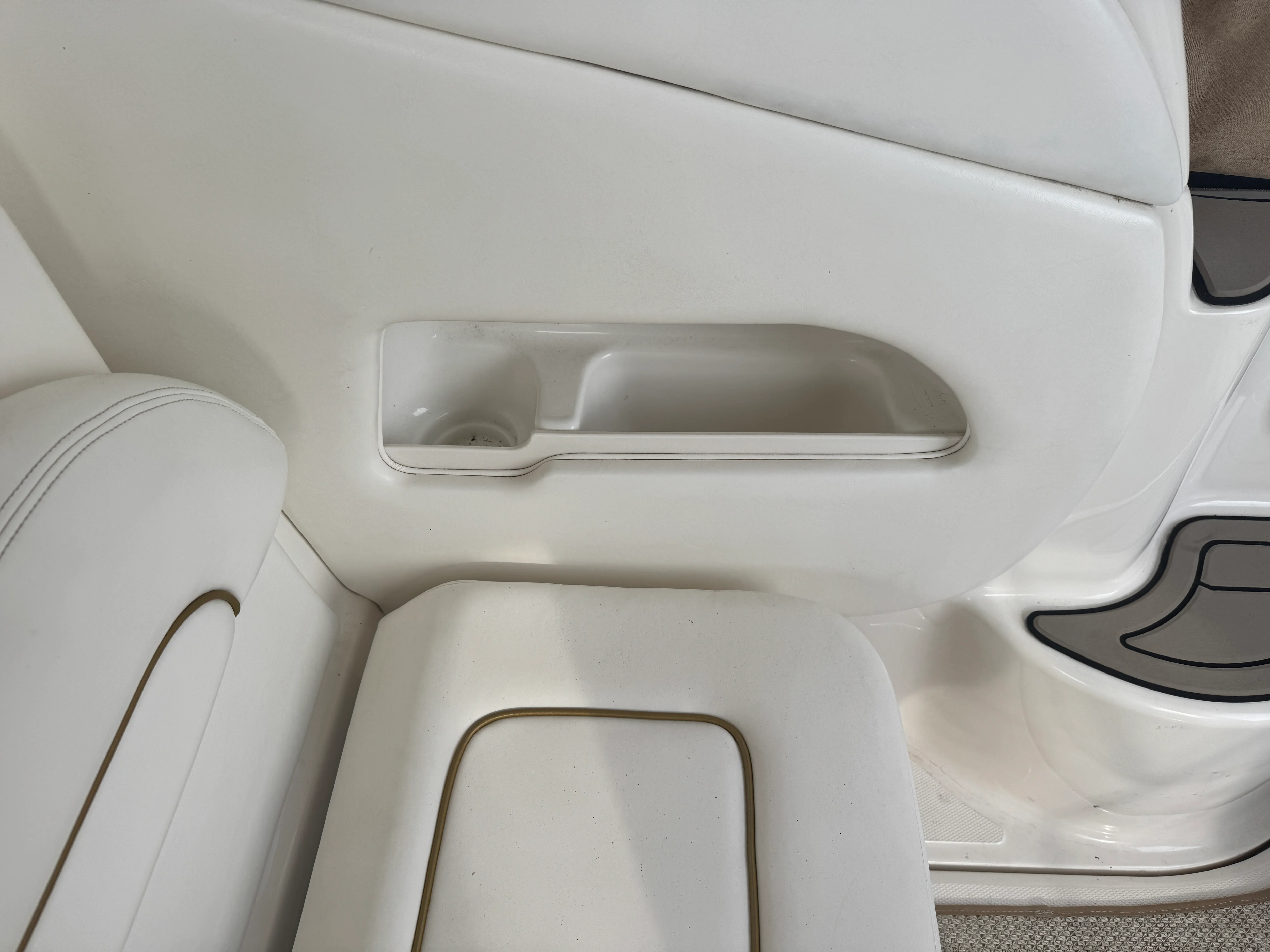 2002 Sea Ray 300 SUNDANCER Image Thumbnail #16