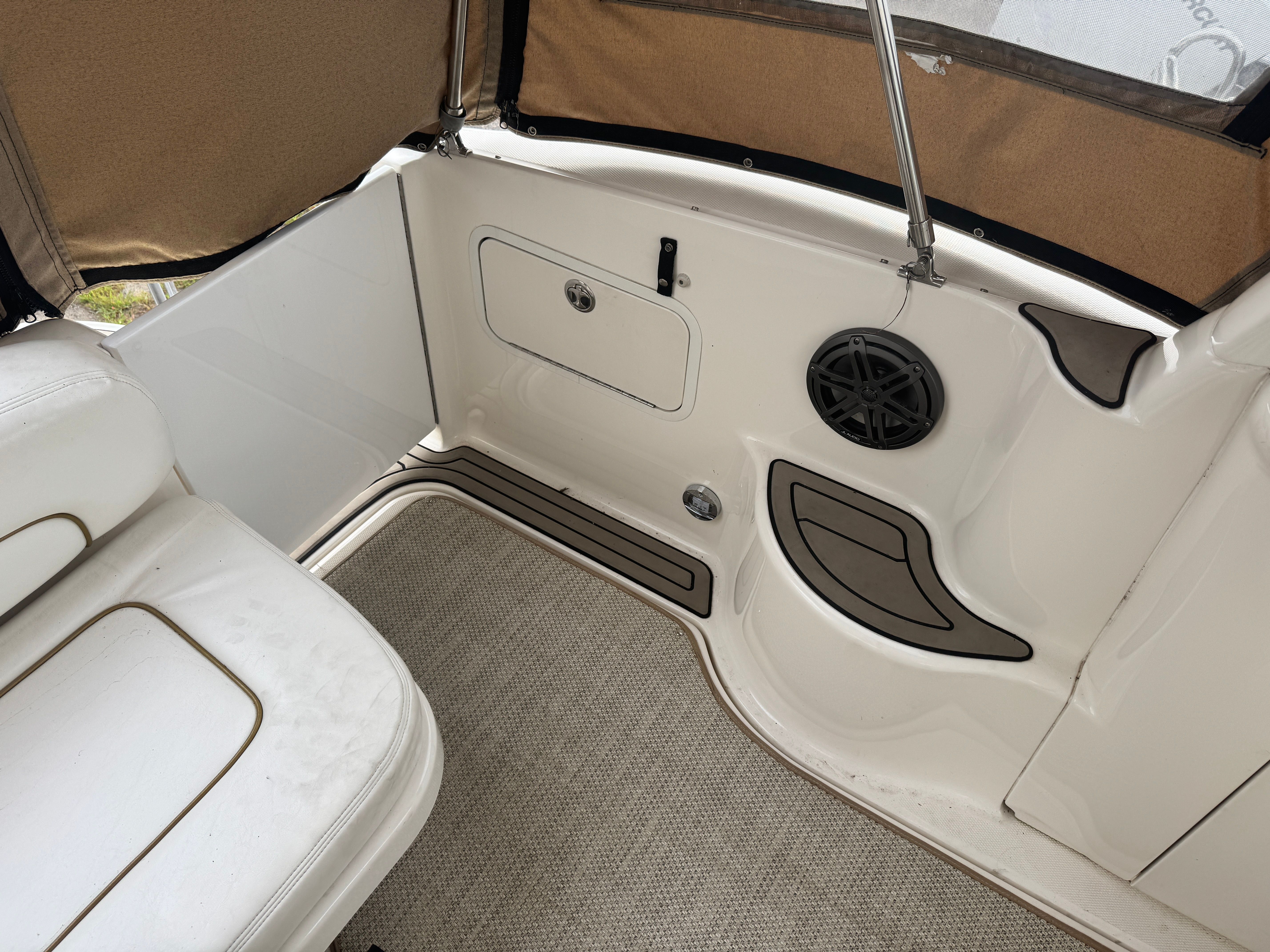 2002 Sea Ray 300 SUNDANCER Image Thumbnail #12