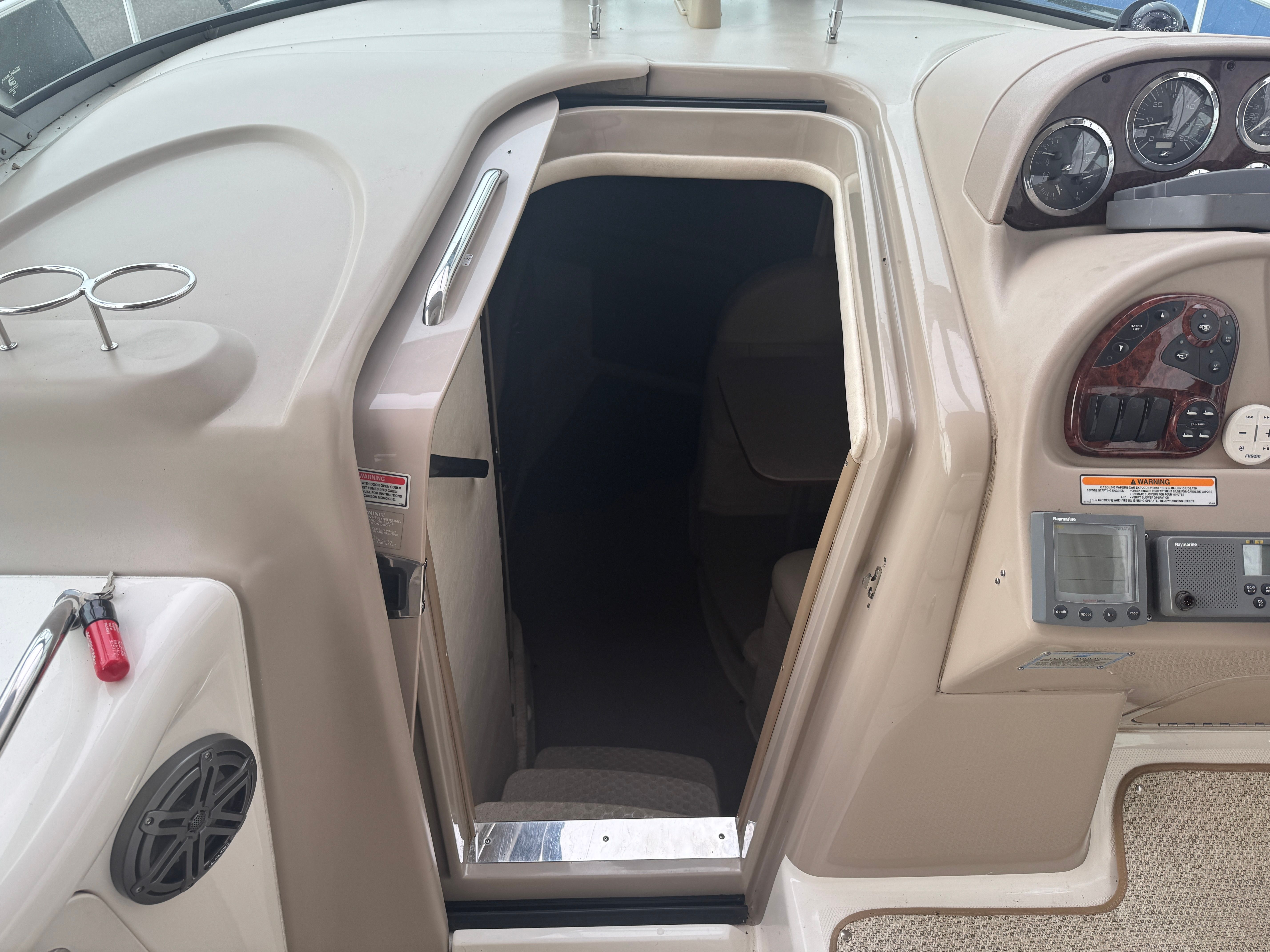 2002 Sea Ray 300 SUNDANCER Image Thumbnail #28