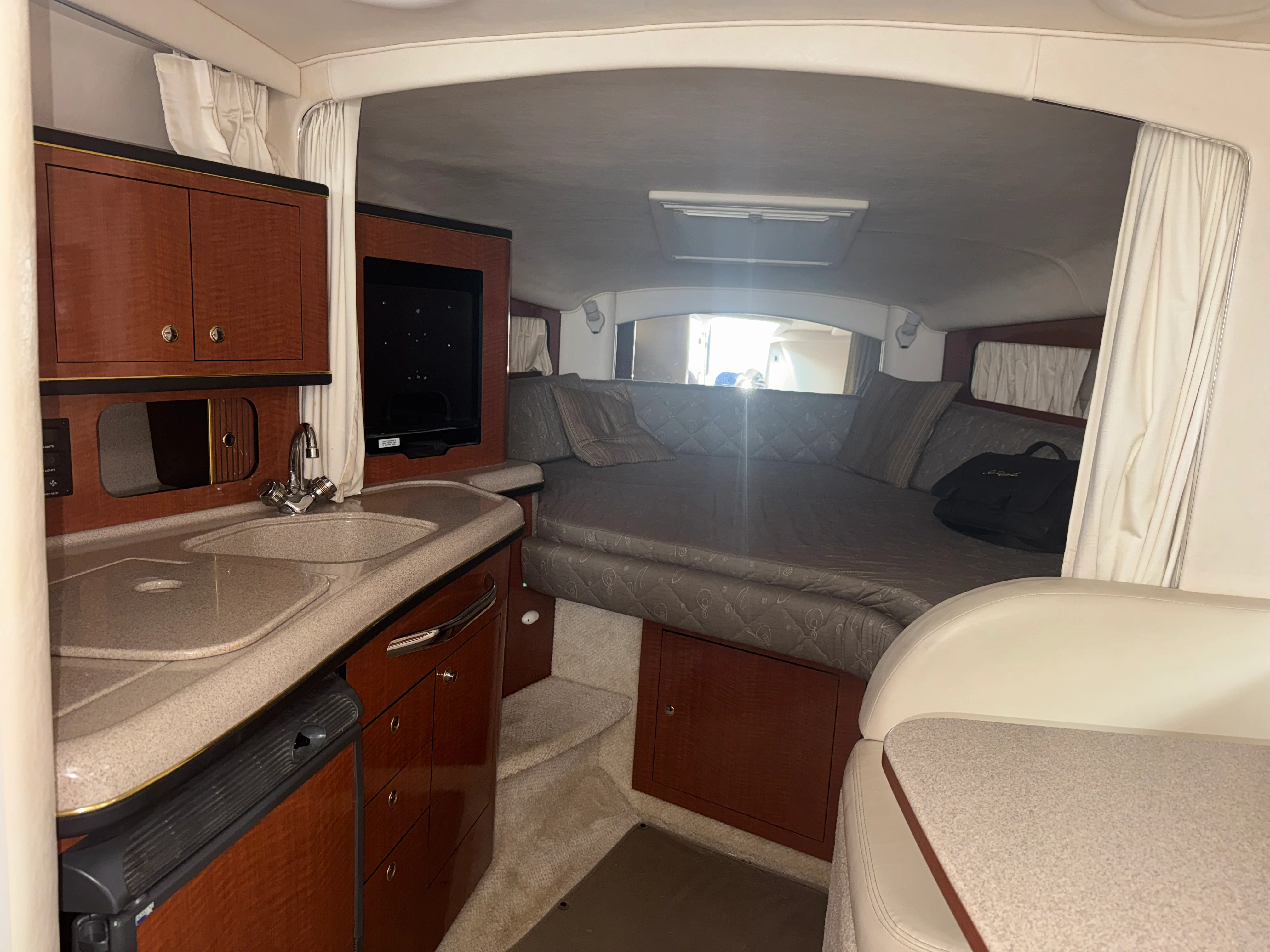 2002 Sea Ray 300 SUNDANCER Image Thumbnail #31