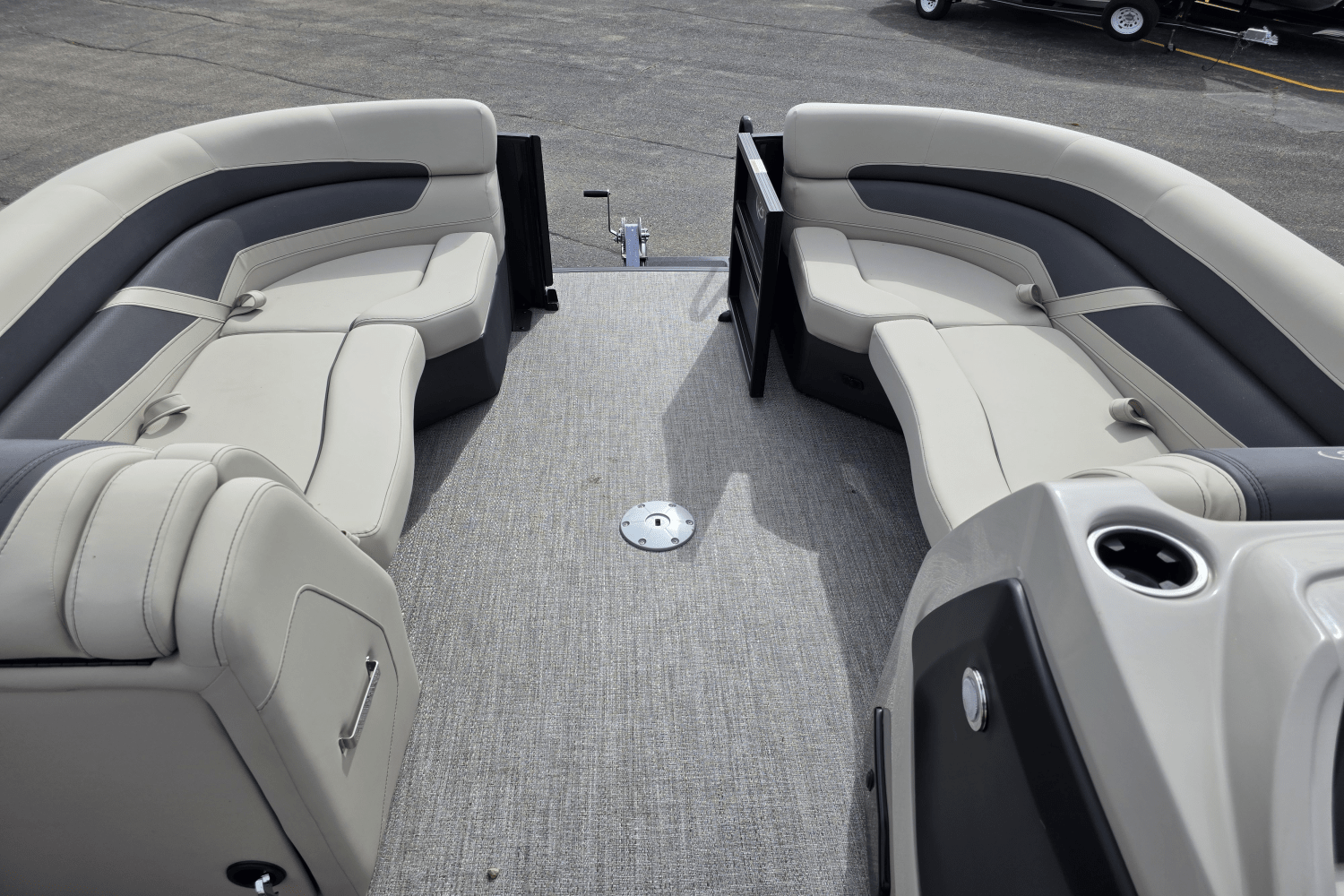 2023 Barletta CABRIO 22 UCTT Image Thumbnail #8