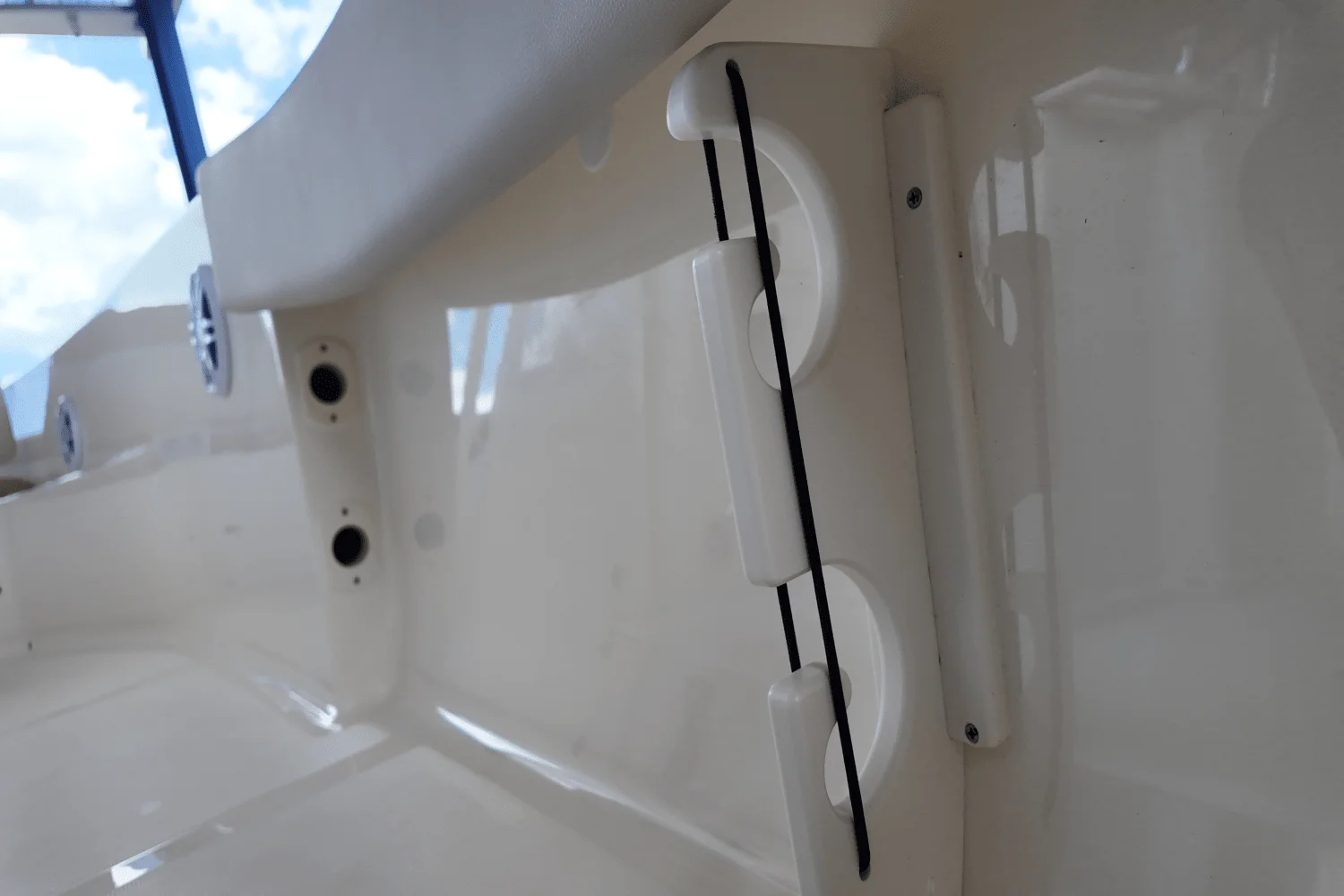 2026 Scout 195 Sportfish Image Thumbnail #5