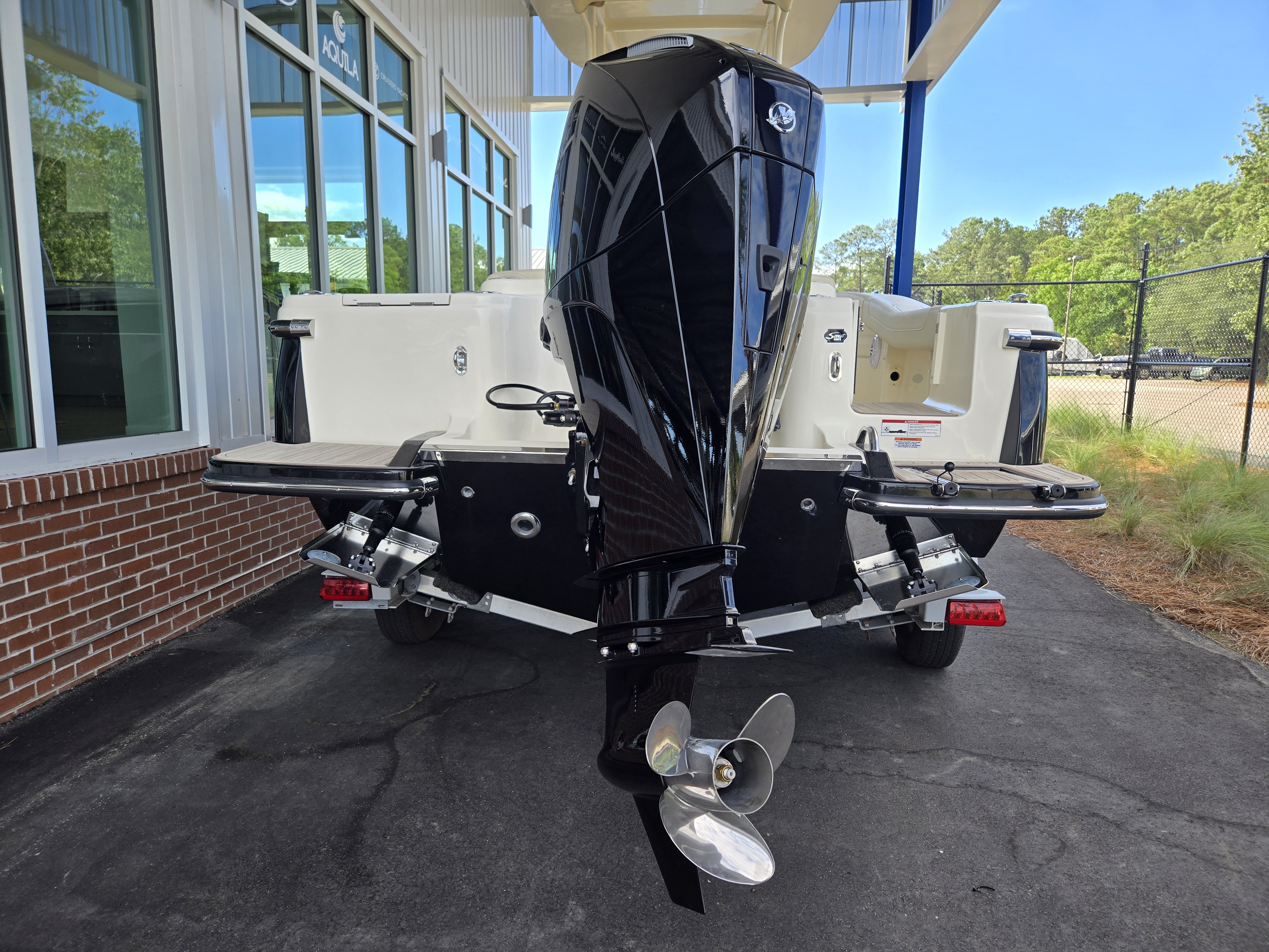 2026 Scout 215 XSF Image Thumbnail #1