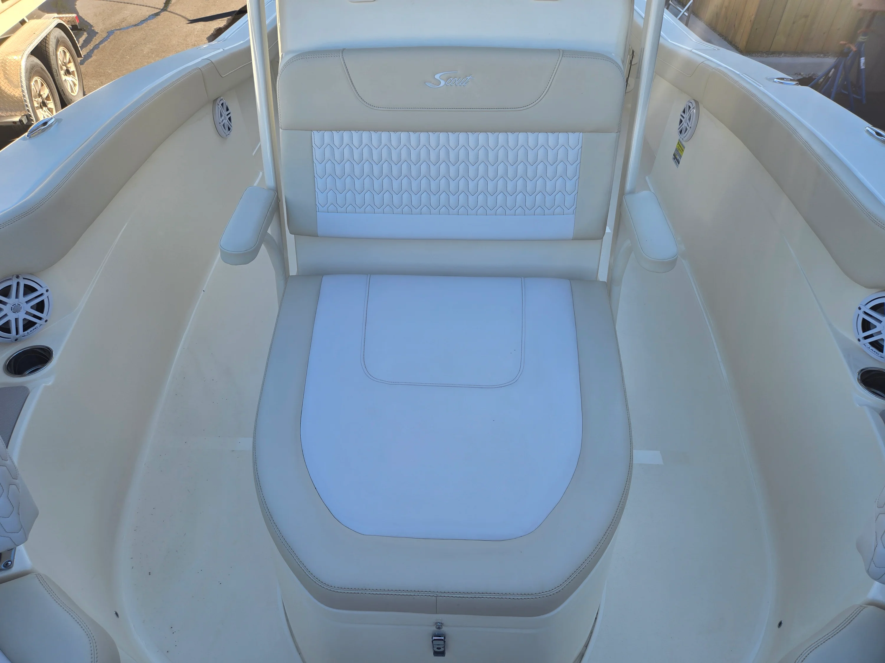 2026 Scout 215 XSF Image Thumbnail #9
