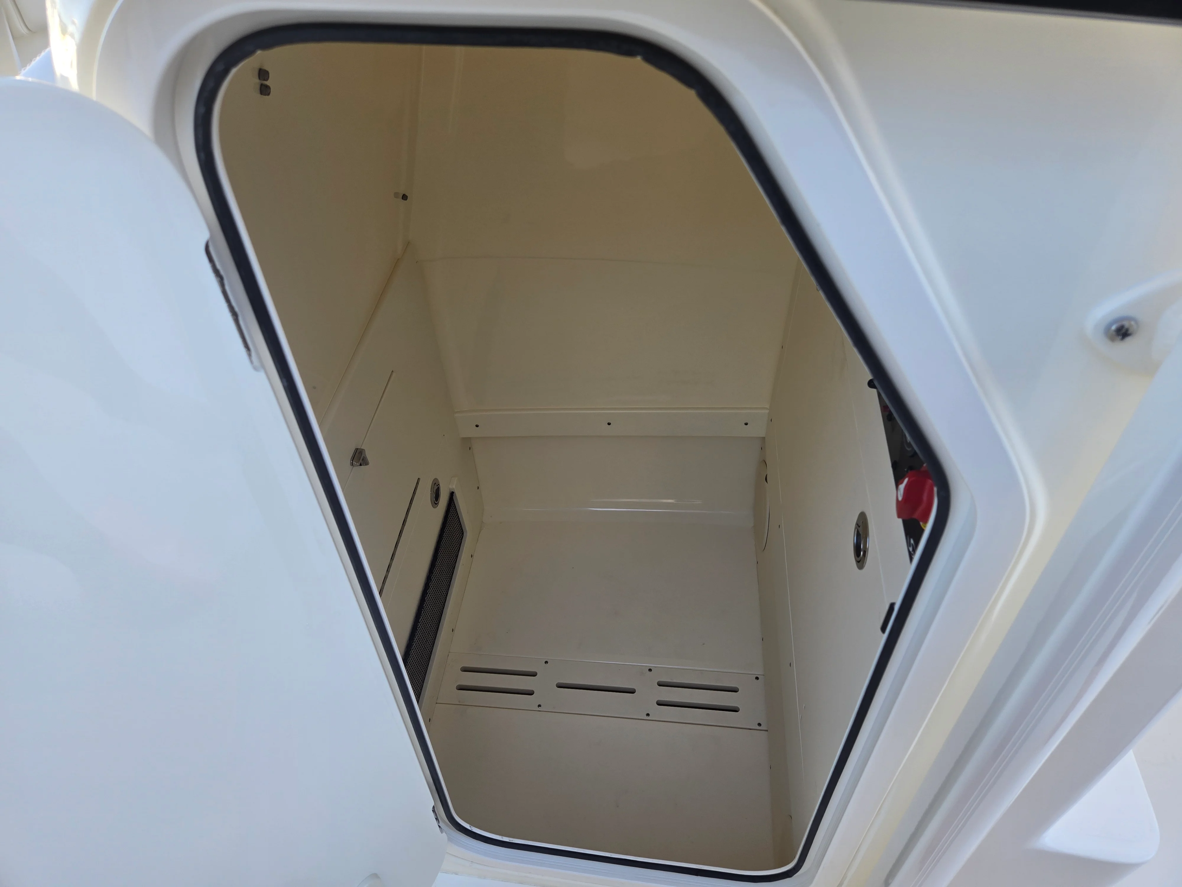 2026 Scout 215 XSF Image Thumbnail #7