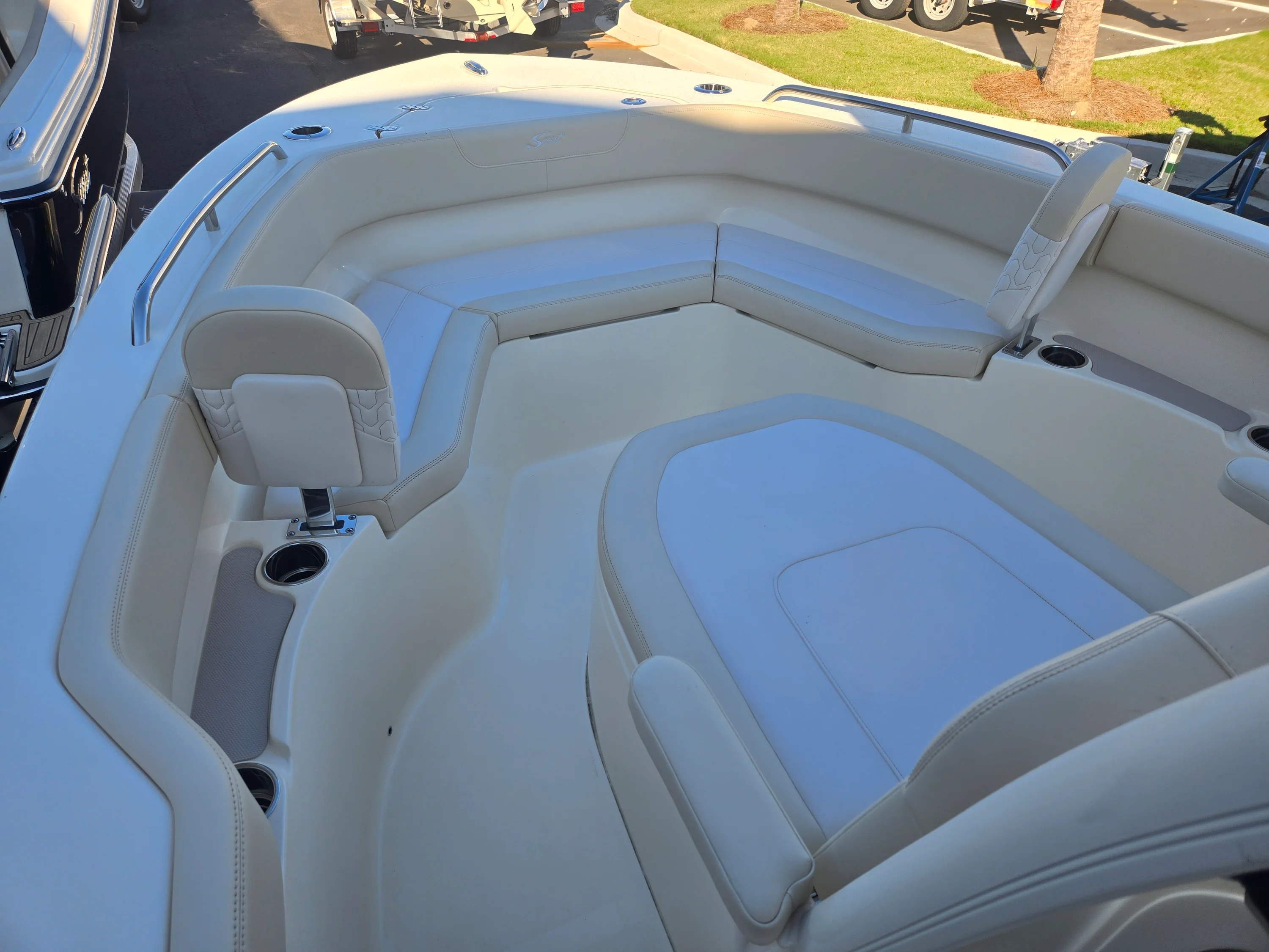 2026 Scout 215 XSF Image Thumbnail #8