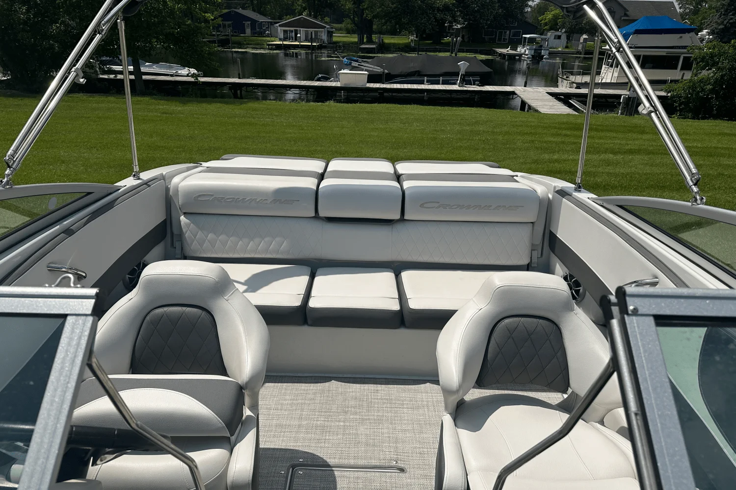 2022 Crownline 210 SS Image Thumbnail #18