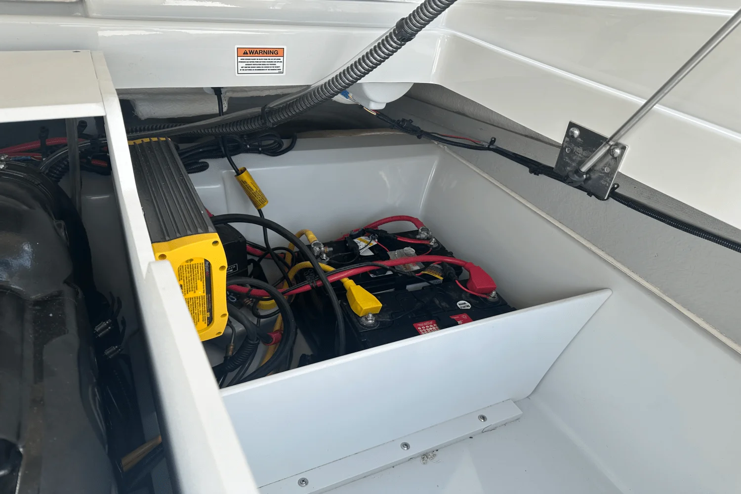 2022 Crownline 210 SS Image Thumbnail #12