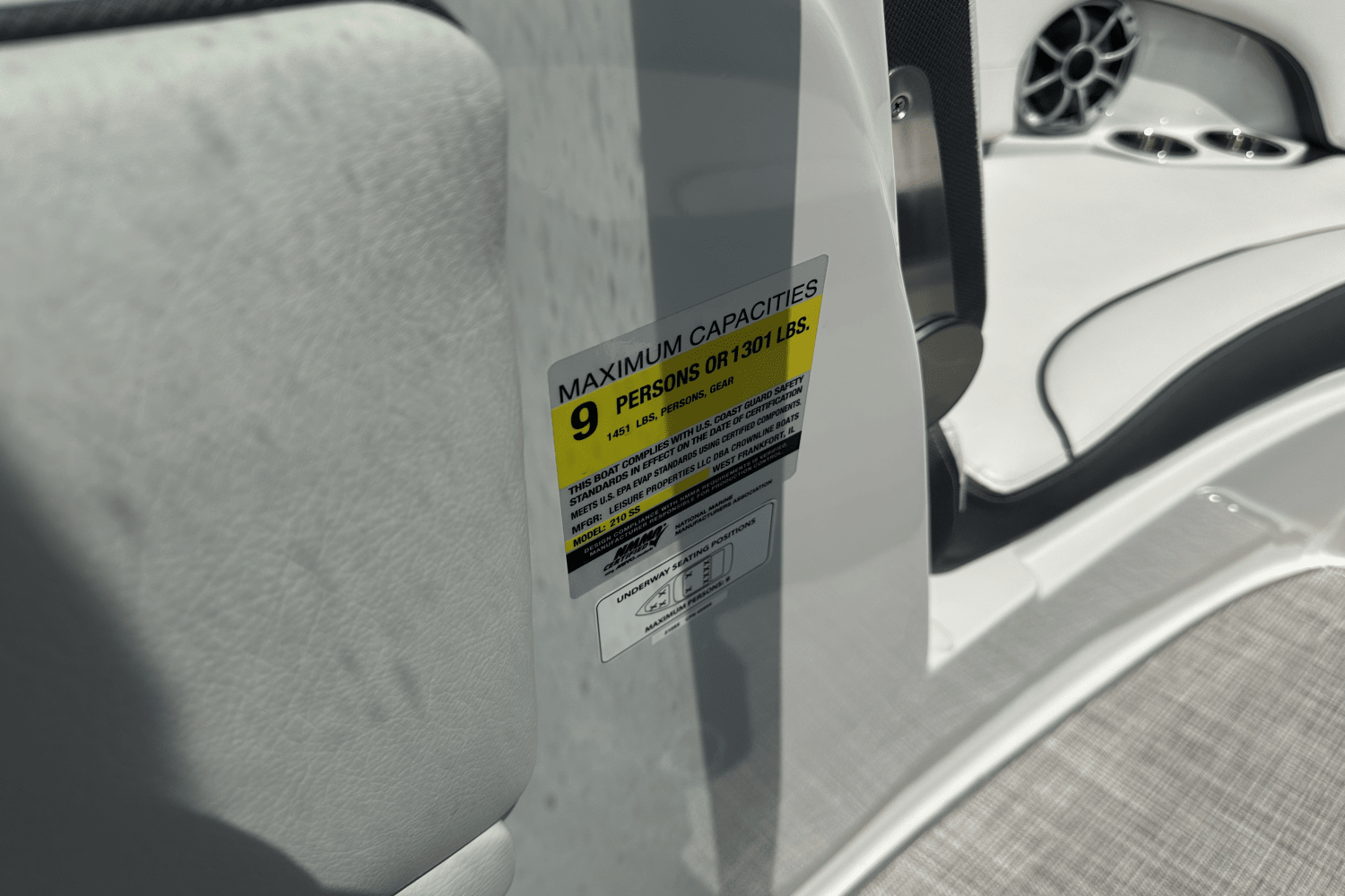 2022 Crownline 210 SS Image Thumbnail #17