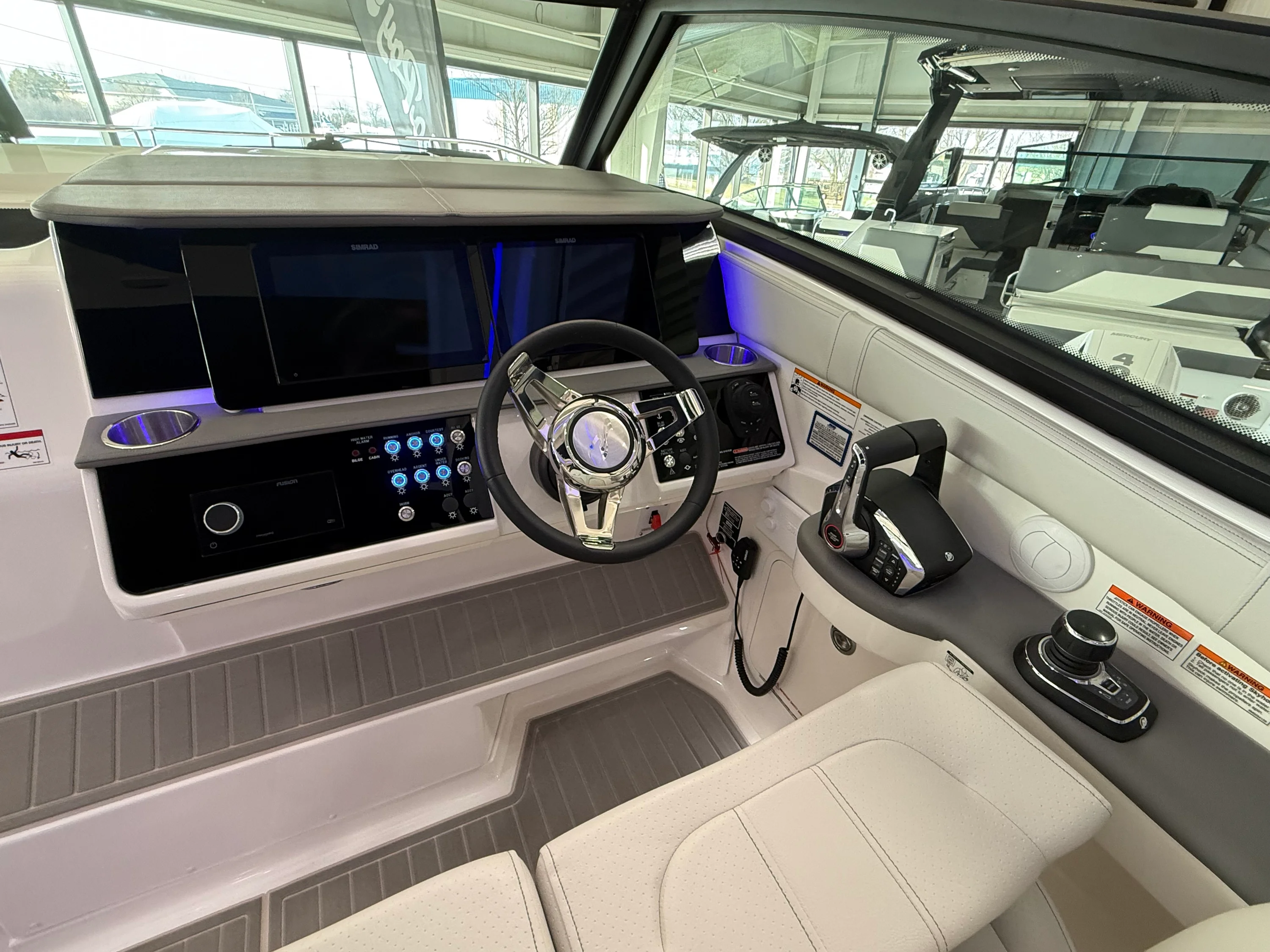 2026 Sea Ray Sundancer 320 Image Thumbnail #85