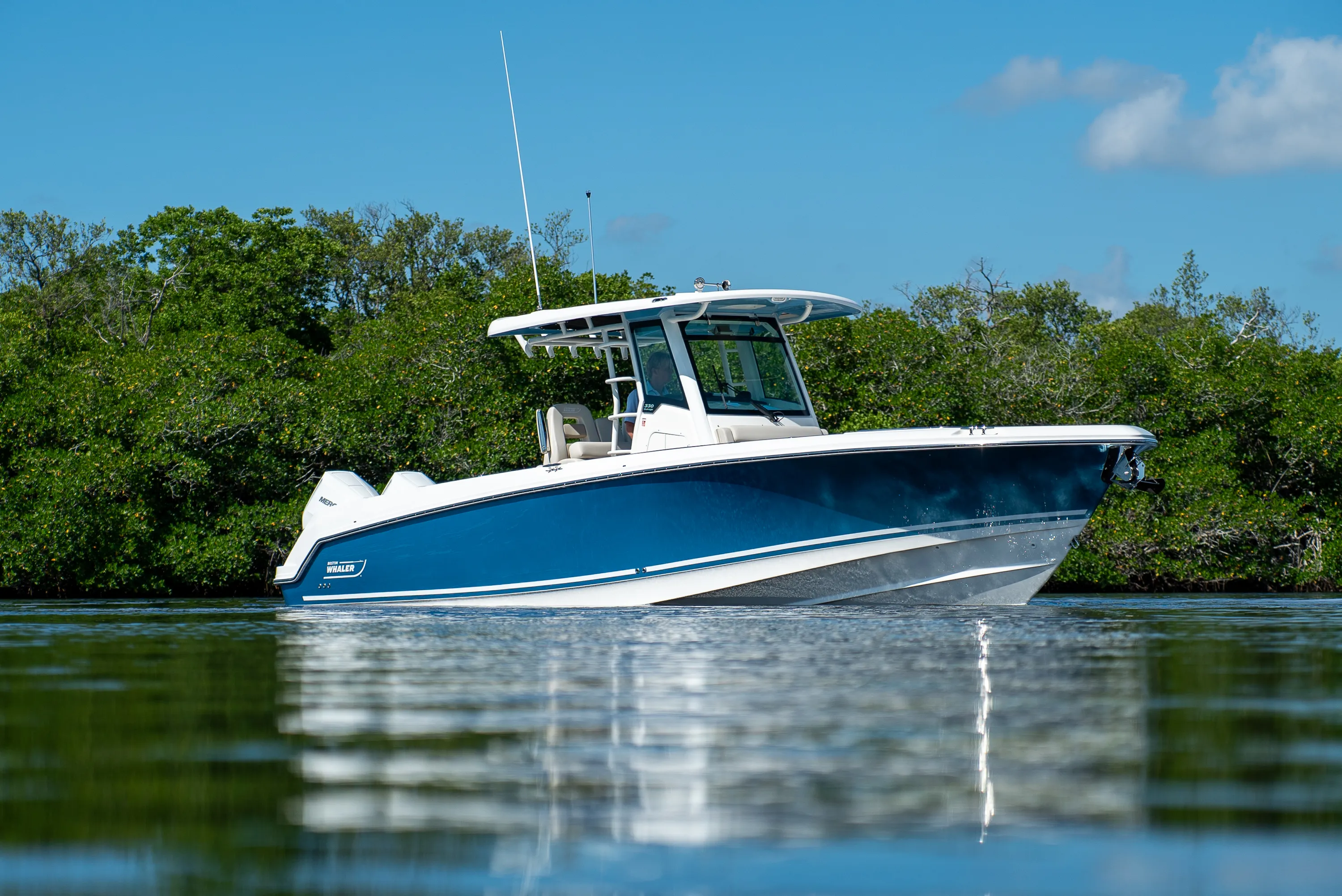 2026 Boston Whaler 330 Outrage Image Thumbnail #29