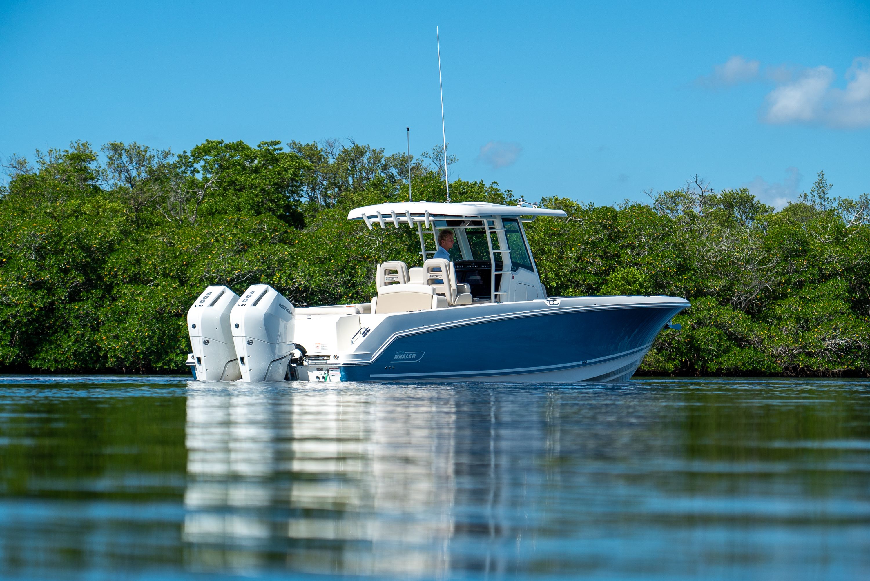2026 Boston Whaler 330 Outrage Image Thumbnail #33