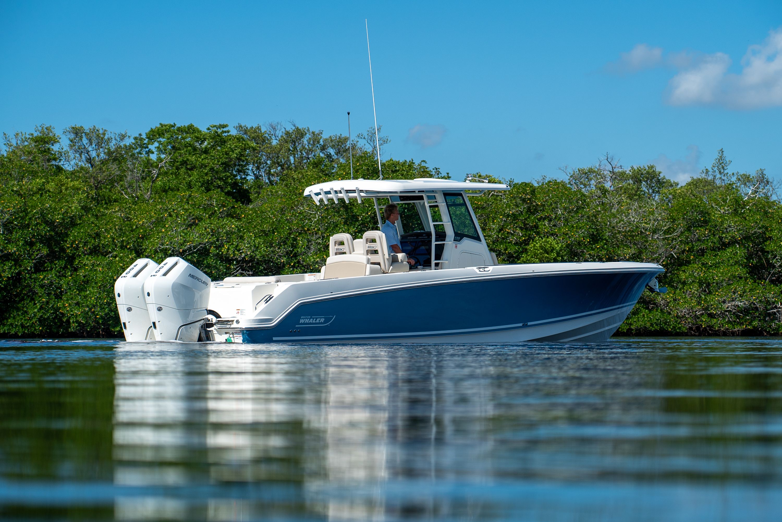 2026 Boston Whaler 330 Outrage Image Thumbnail #32