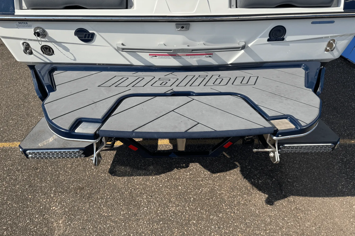 2023 Malibu 25 LSV Image Thumbnail #11