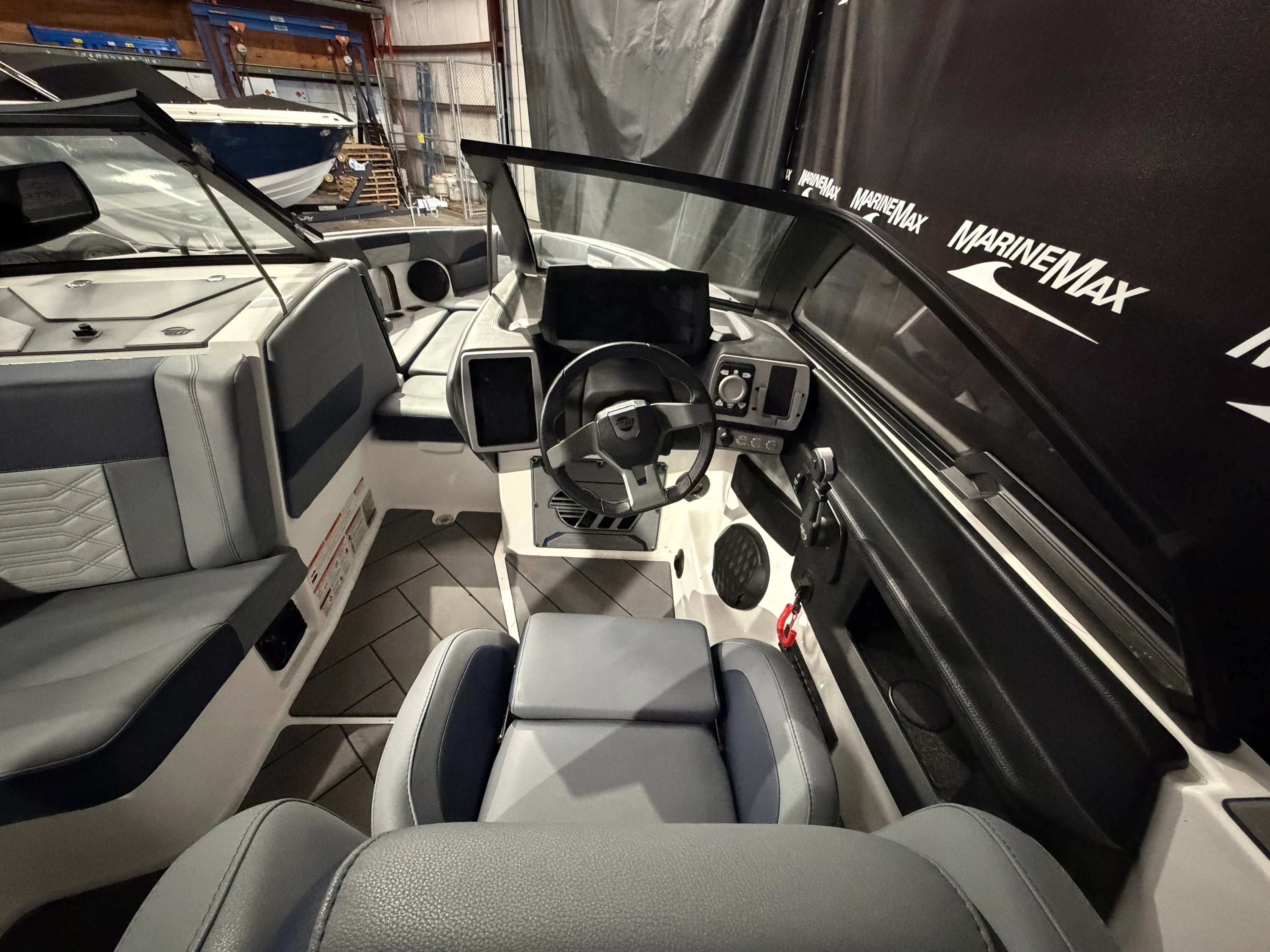 2023 Malibu 25 LSV Image Thumbnail #25