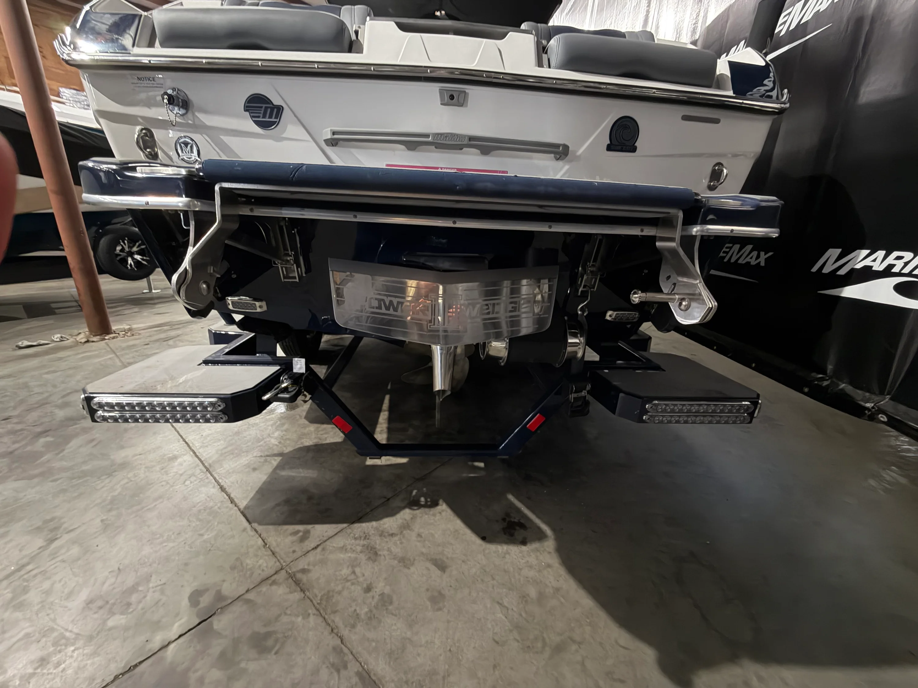 2023 Malibu 25 LSV Image Thumbnail #6