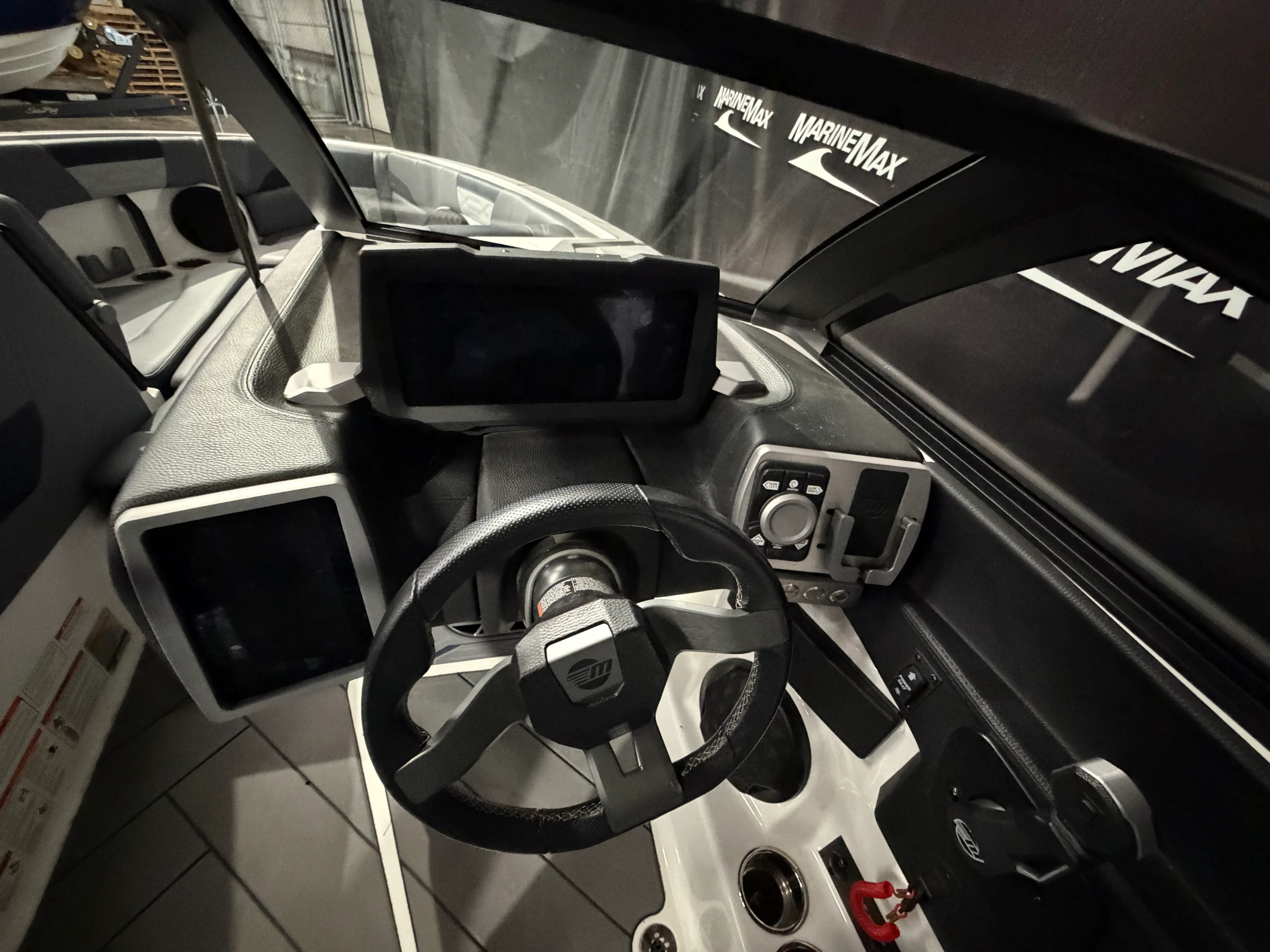 2023 Malibu 25 LSV Image Thumbnail #29