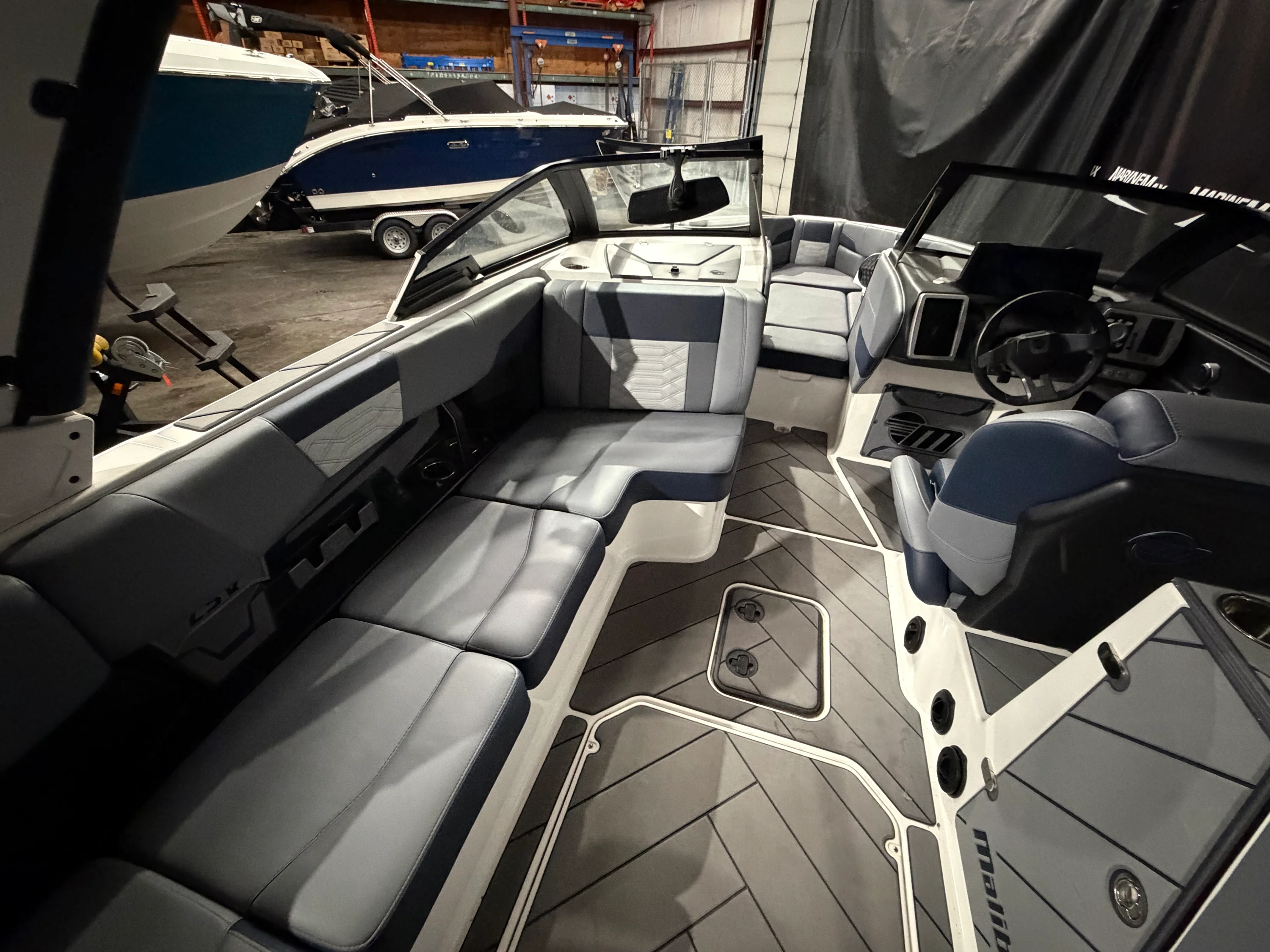 2023 Malibu 25 LSV Image Thumbnail #22