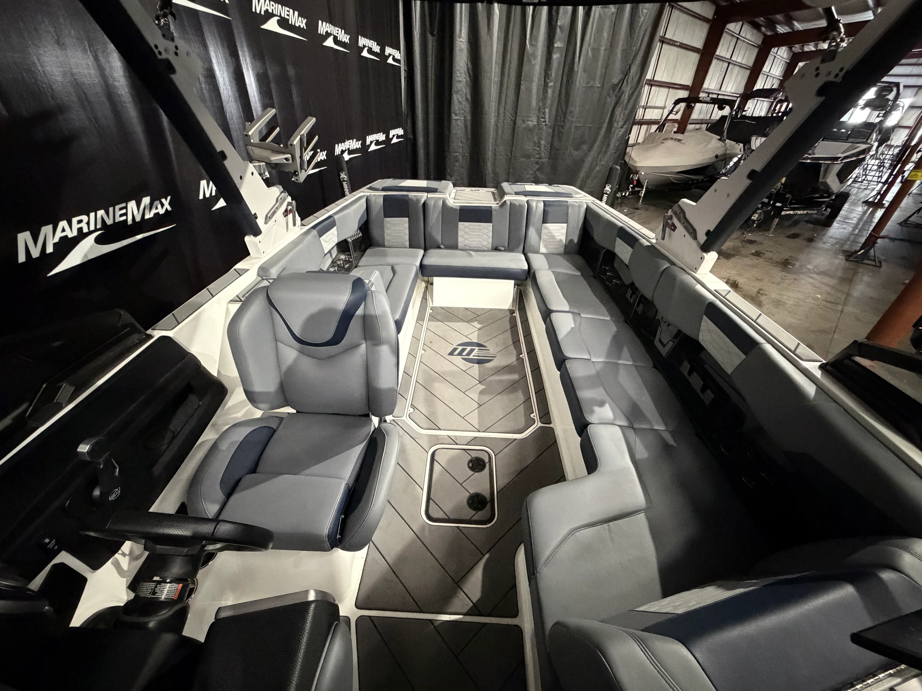 2023 Malibu 25 LSV Image Thumbnail #35