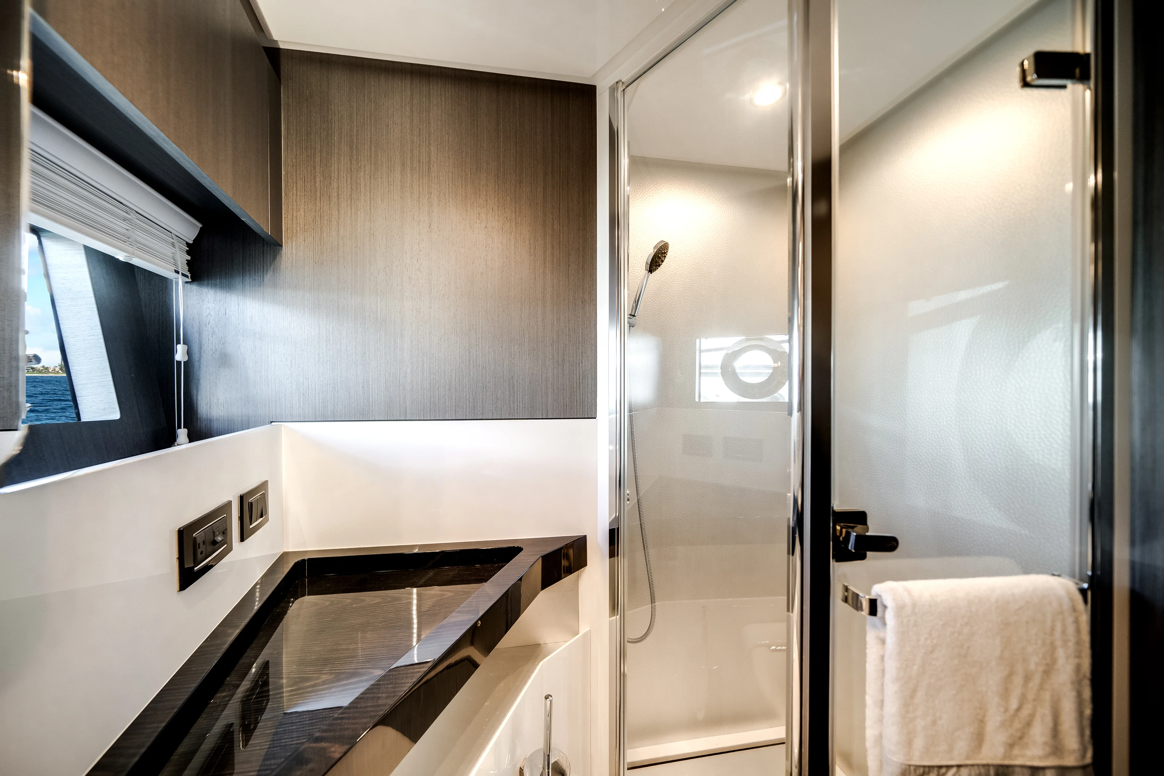 2022 Azimut S7 Image Thumbnail #20