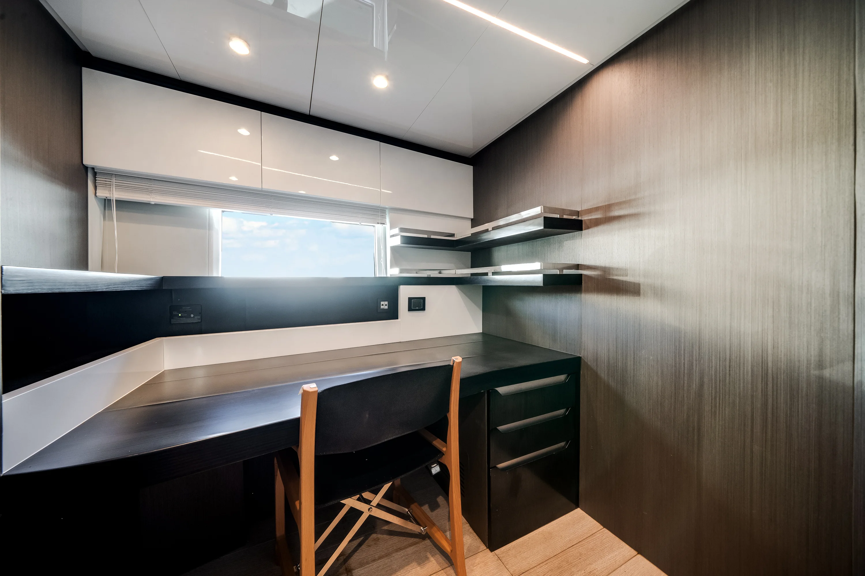 2022 Azimut S7 Image Thumbnail #25