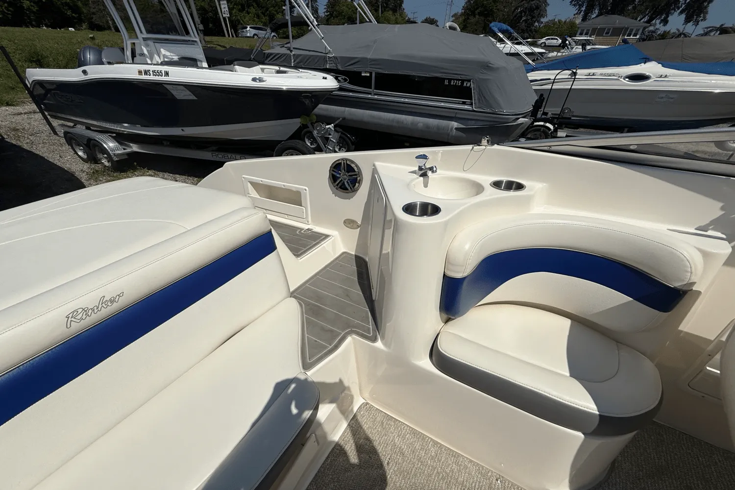 2004 Rinker 232CC Image Thumbnail #15