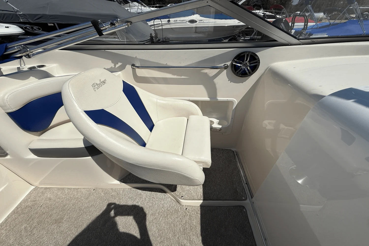 2004 Rinker 232CC Image Thumbnail #13