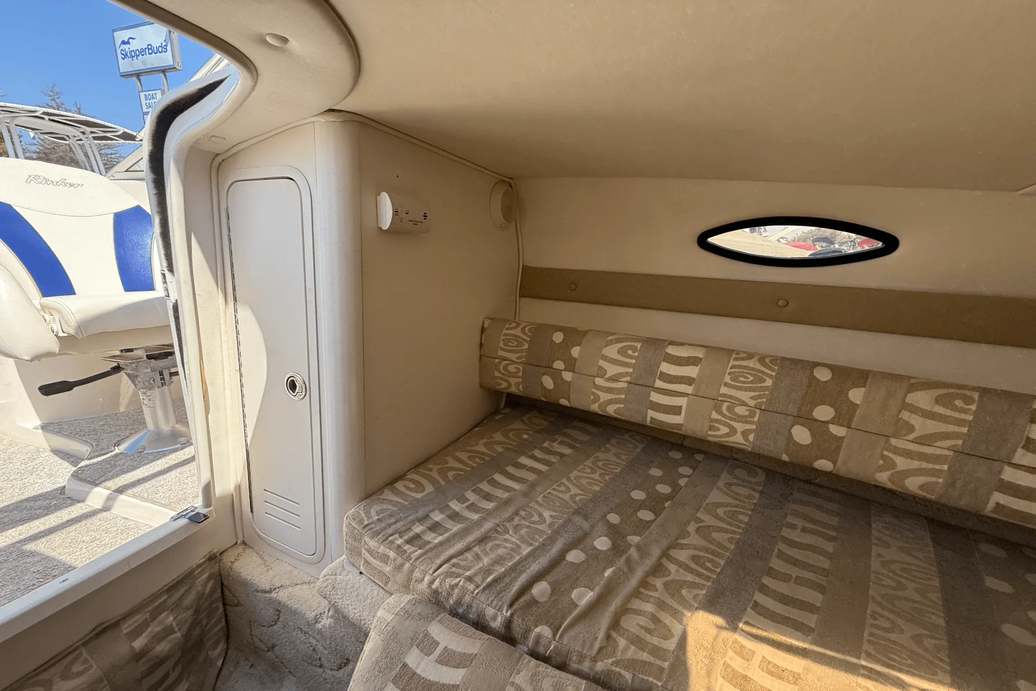 2004 Rinker 232CC Image Thumbnail #29