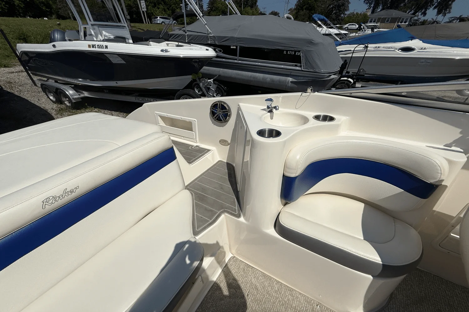 2004 Rinker 232CC Image Thumbnail #15