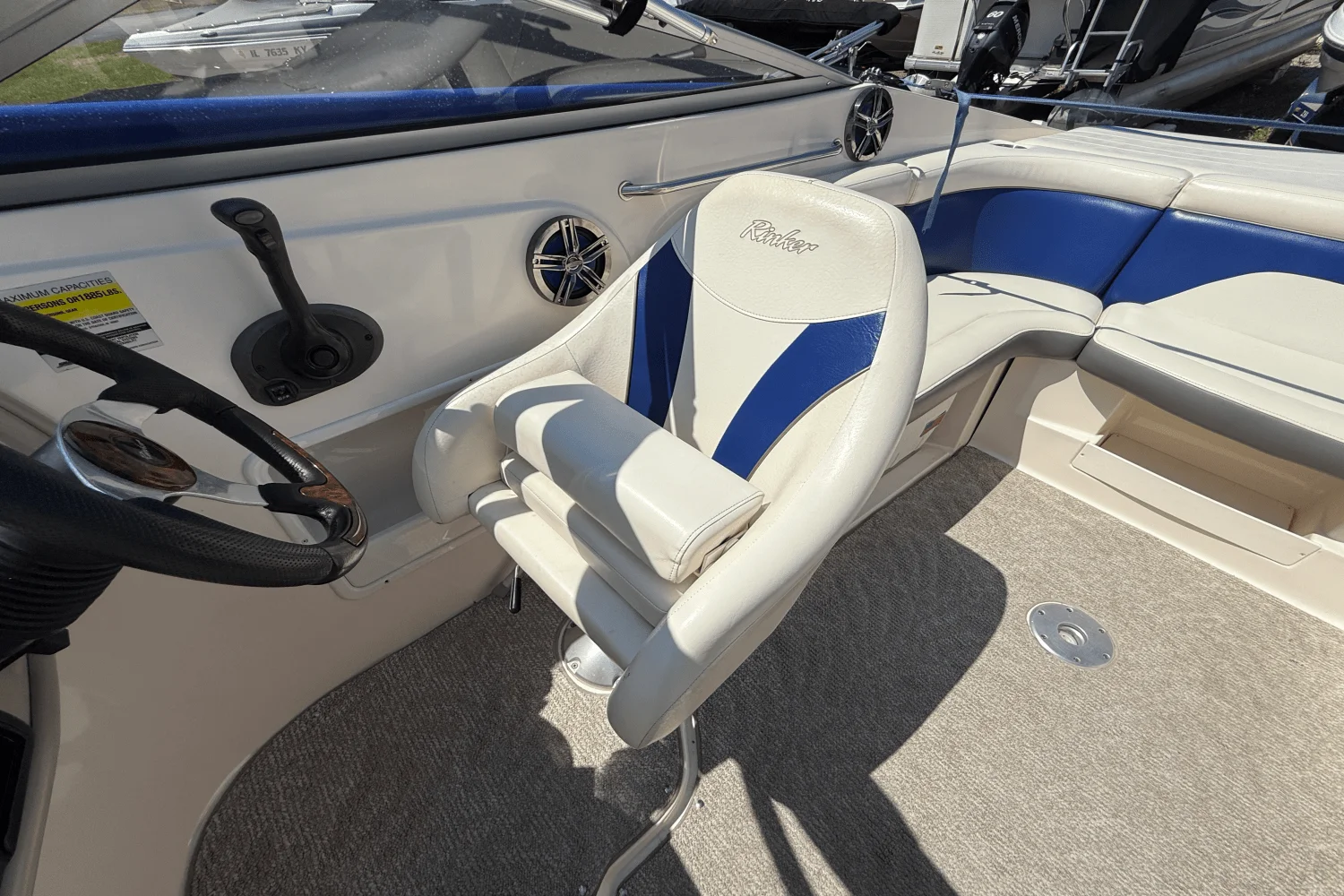 2004 Rinker 232CC Image Thumbnail #31