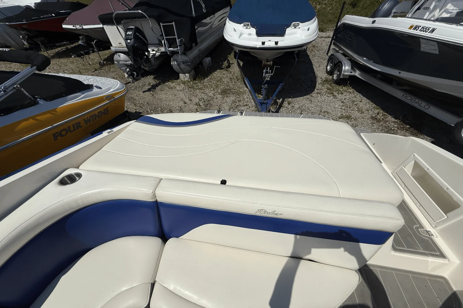 2004 Rinker 232CC Image Thumbnail #17