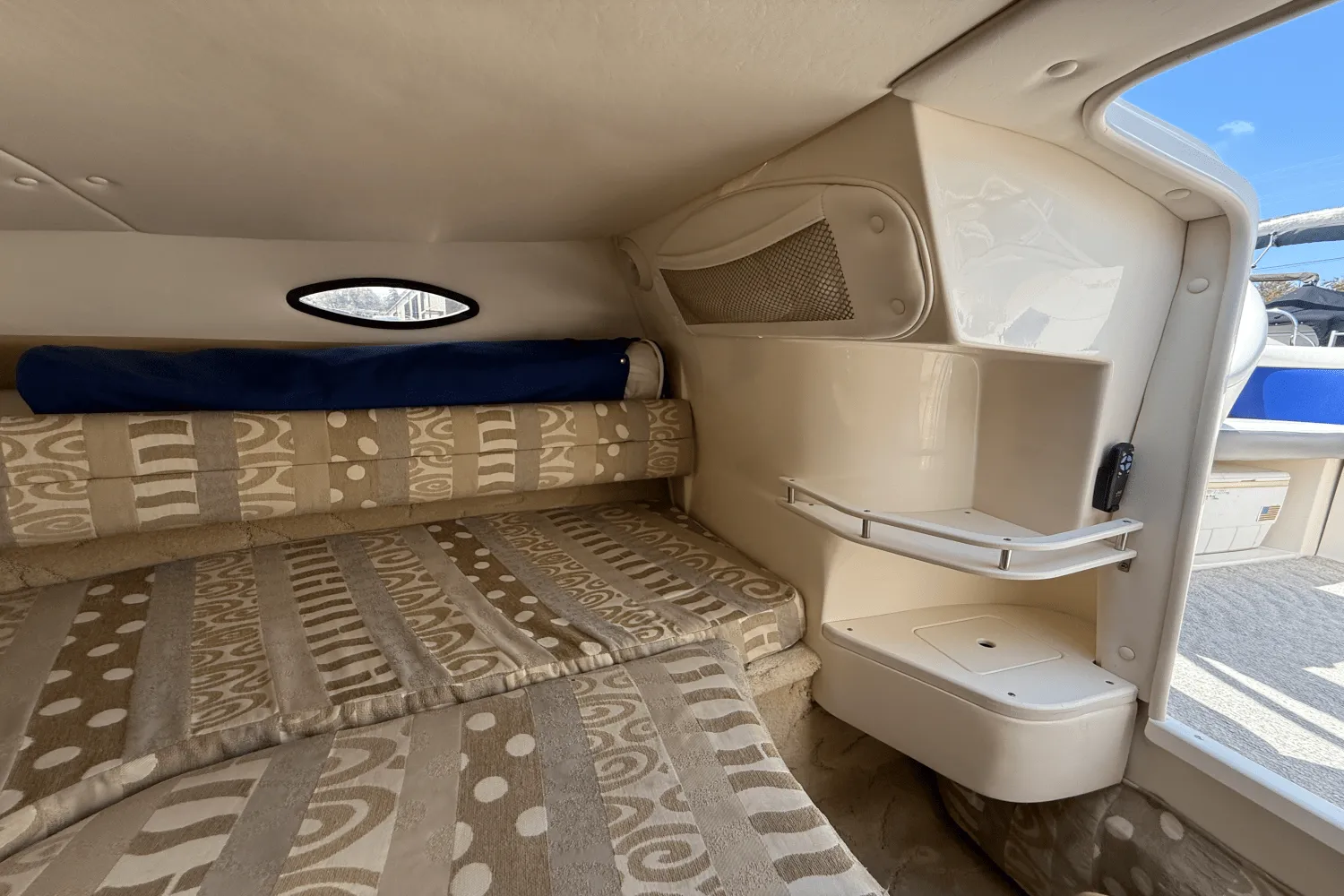 2004 Rinker 232CC Image Thumbnail #27