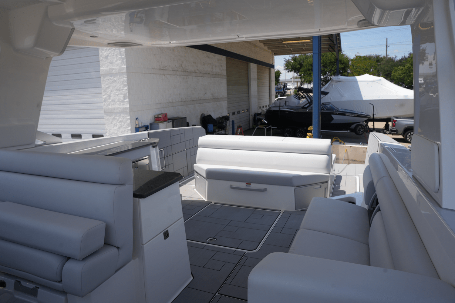2024 Aviara AV40 Image Thumbnail #18
