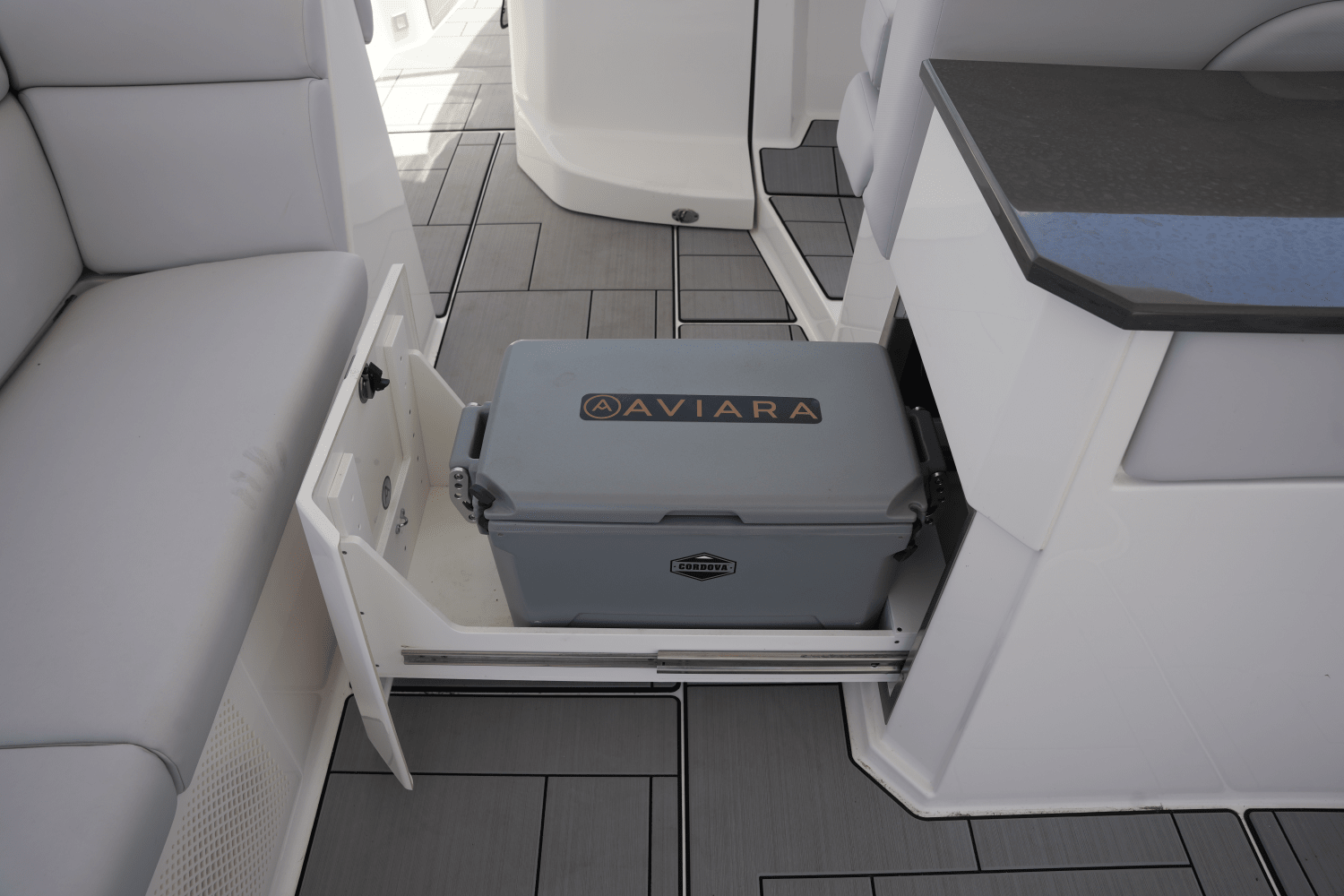 2024 Aviara AV40 Image Thumbnail #15